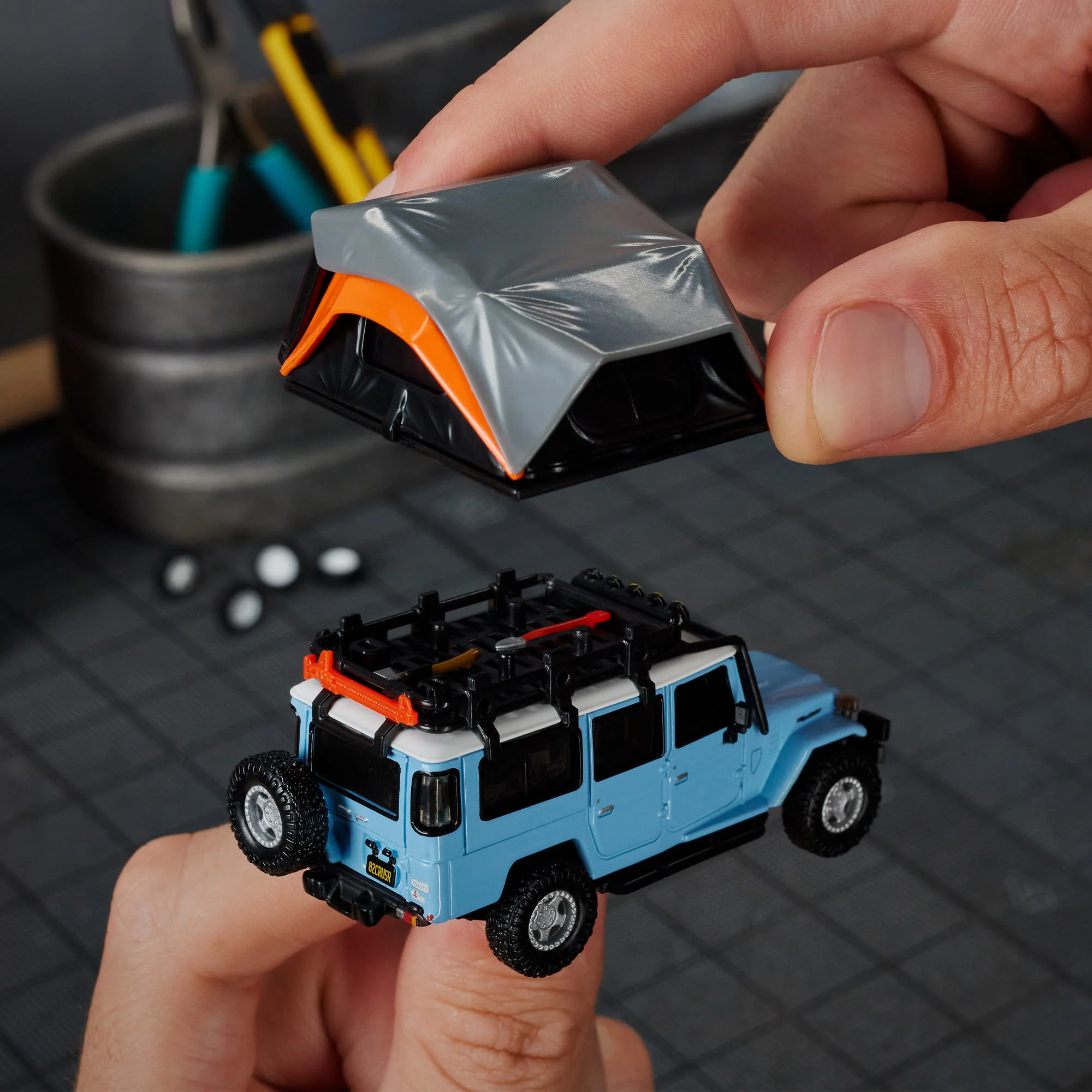 Mattel Creations Hot Wheels Elite 64 Mod Shop 1982 Custom Toyota Land Cruiser FJ45 Troopy