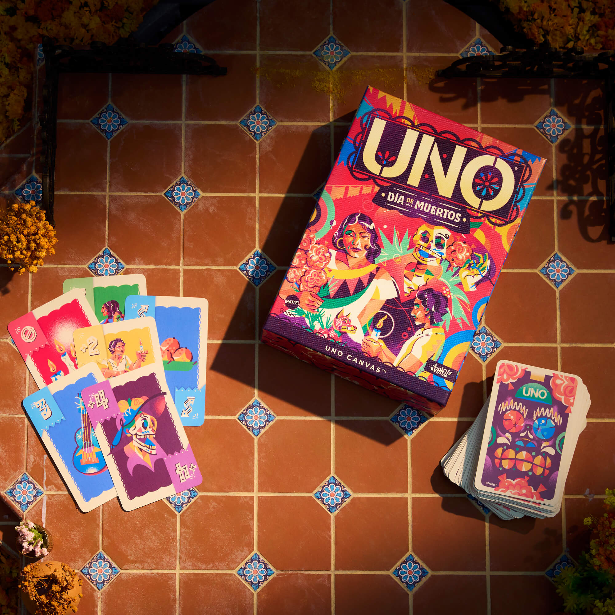Mattel Creations UNO Canvas Día de Muertos Card Game