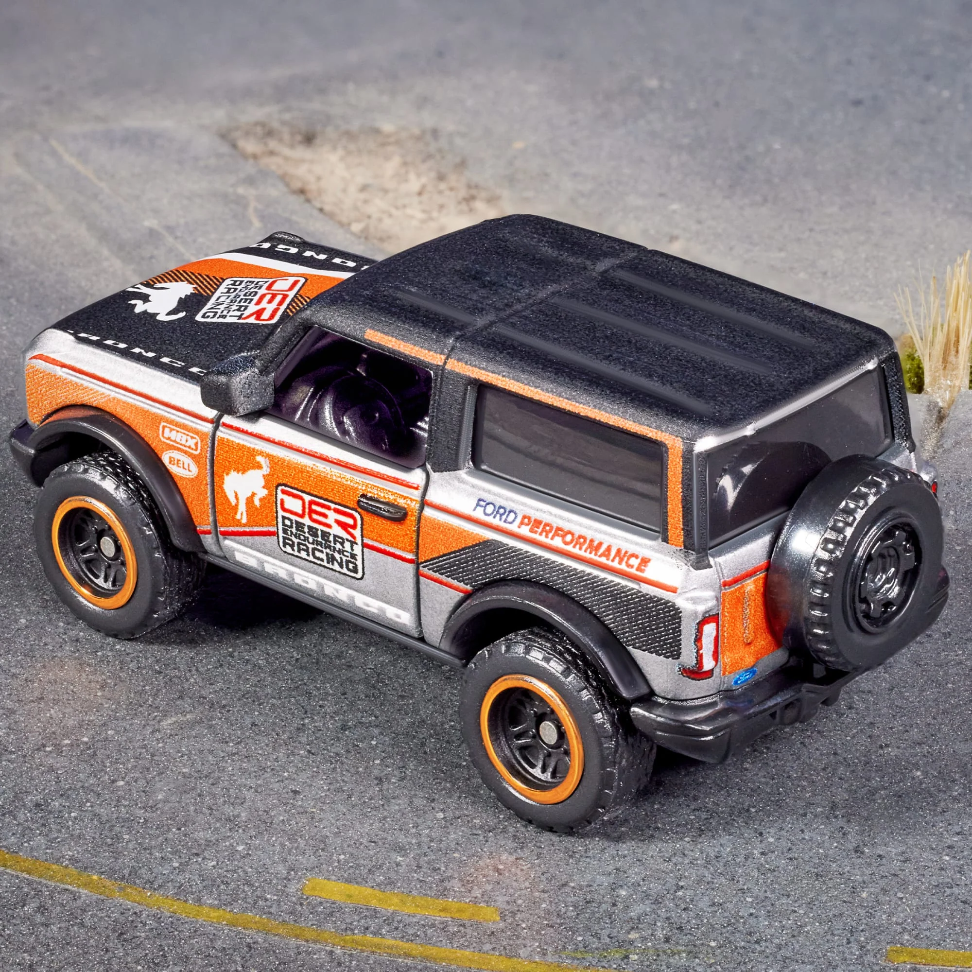 Mattel Creations Matchbox 2021 Ford Bronco