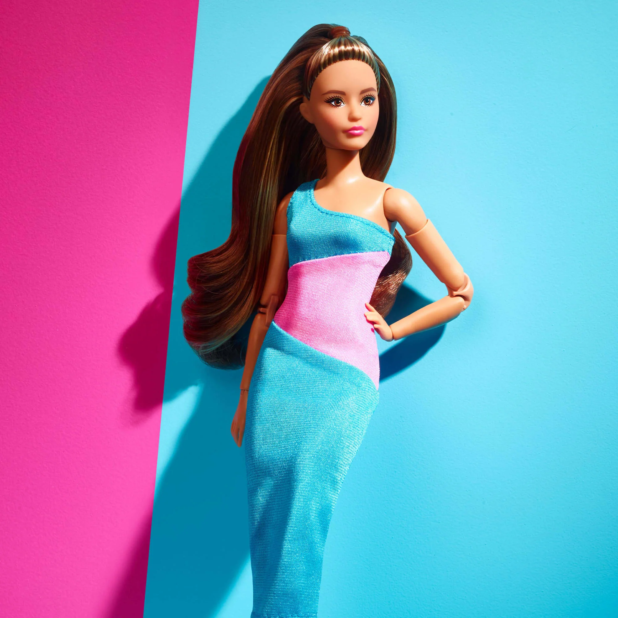 Mattel Creations Barbie Looks Doll (Petite, Long Brunette Hair)