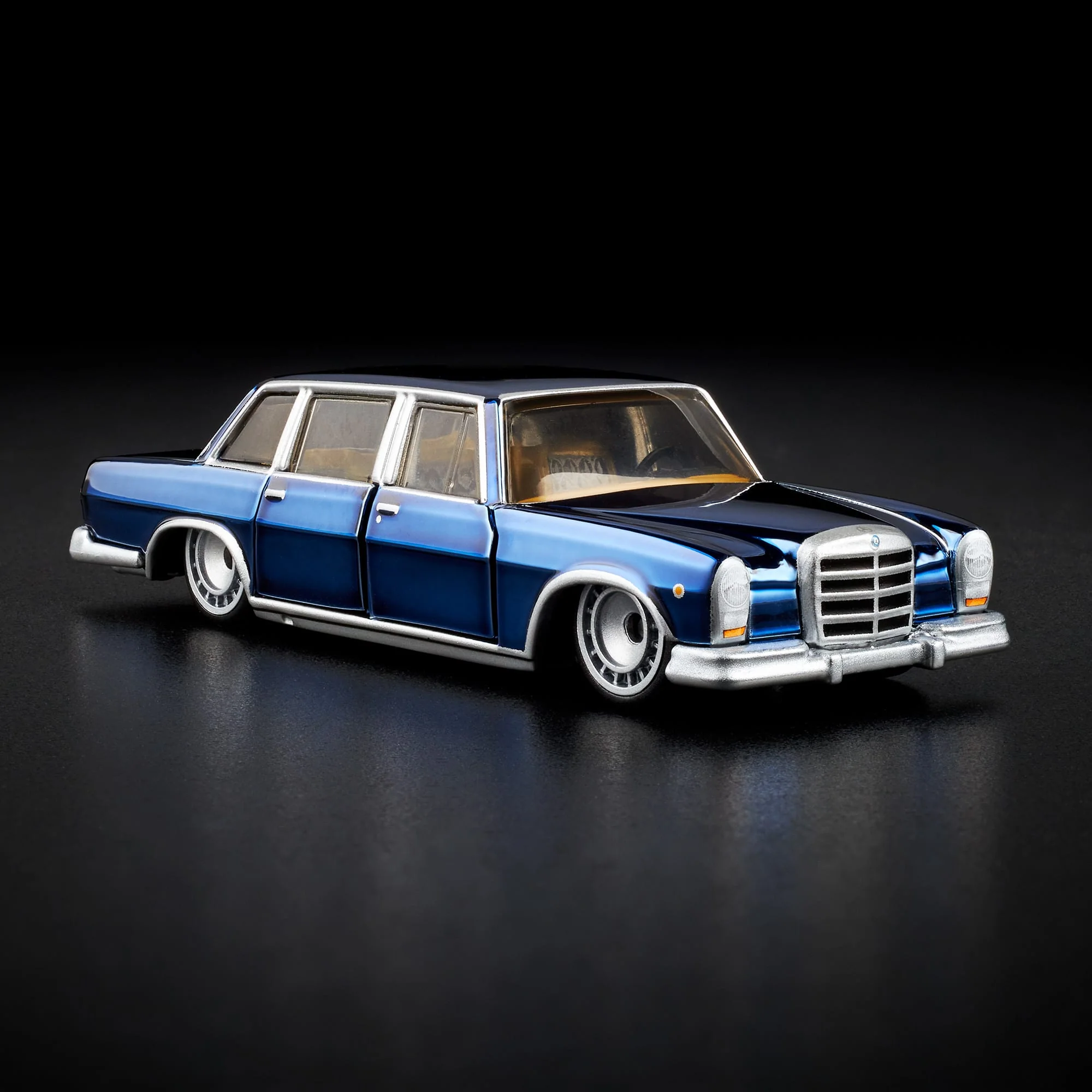 Mattel Creations RLC Exclusive 1964 Mercedes-Benz 600