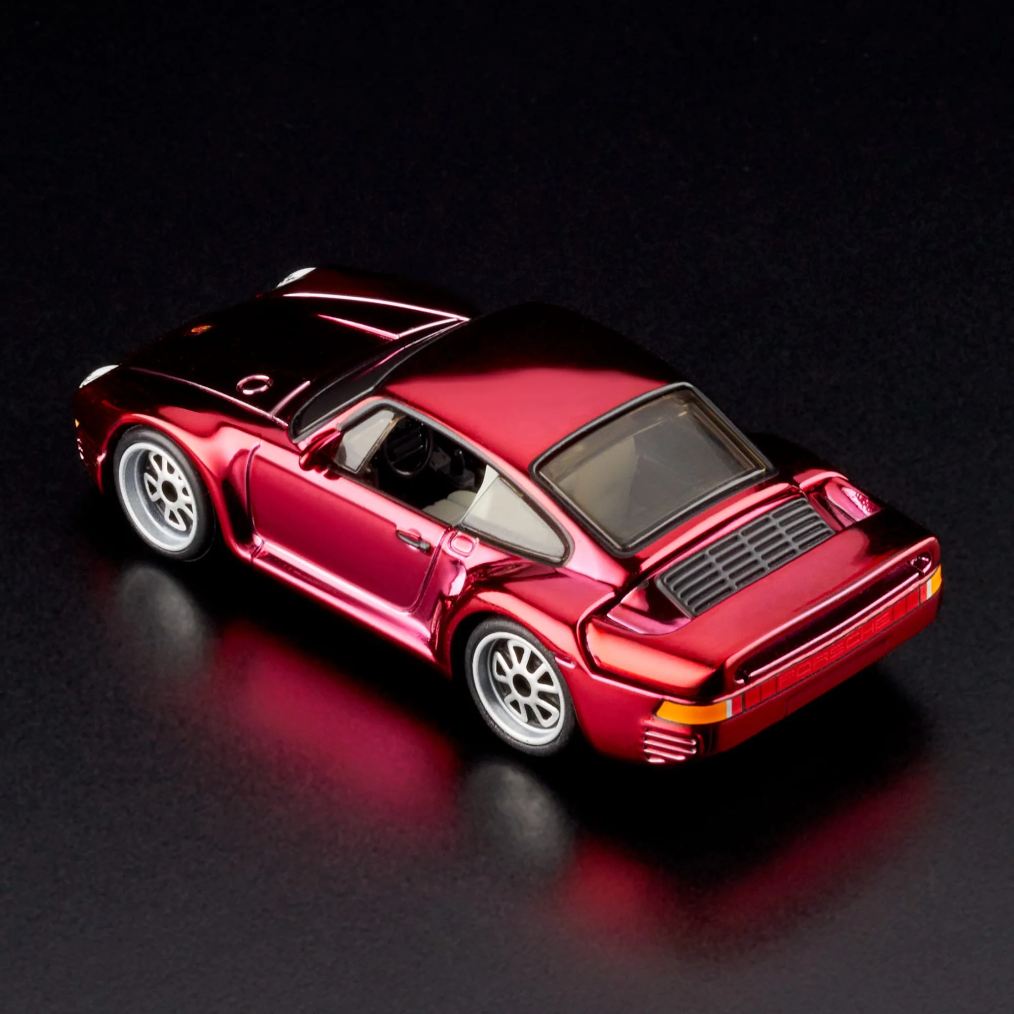 Mattel Creations RLC Exclusive 1986 Porsche 959