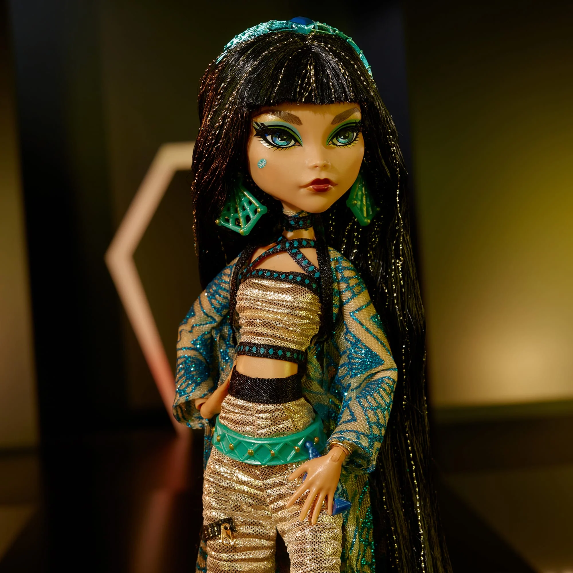Mattel Creations Monster High Haunt Couture Cleo de Nile Doll