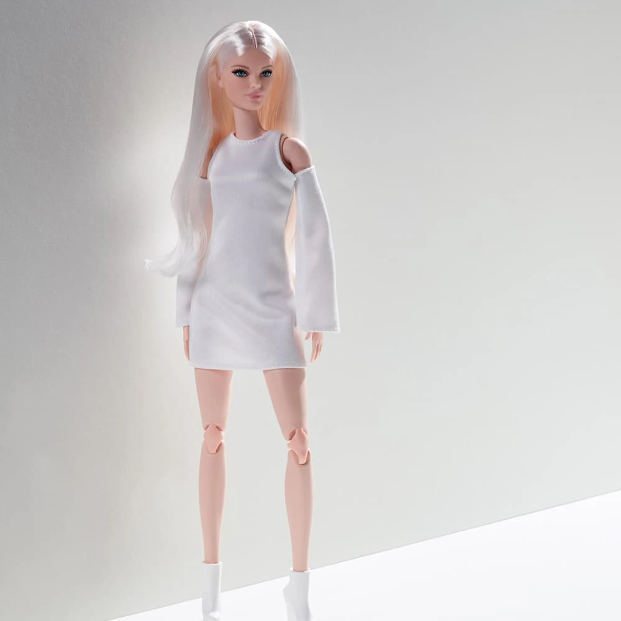 Mattel Creations Barbie Looks Doll (Tall, Blonde)