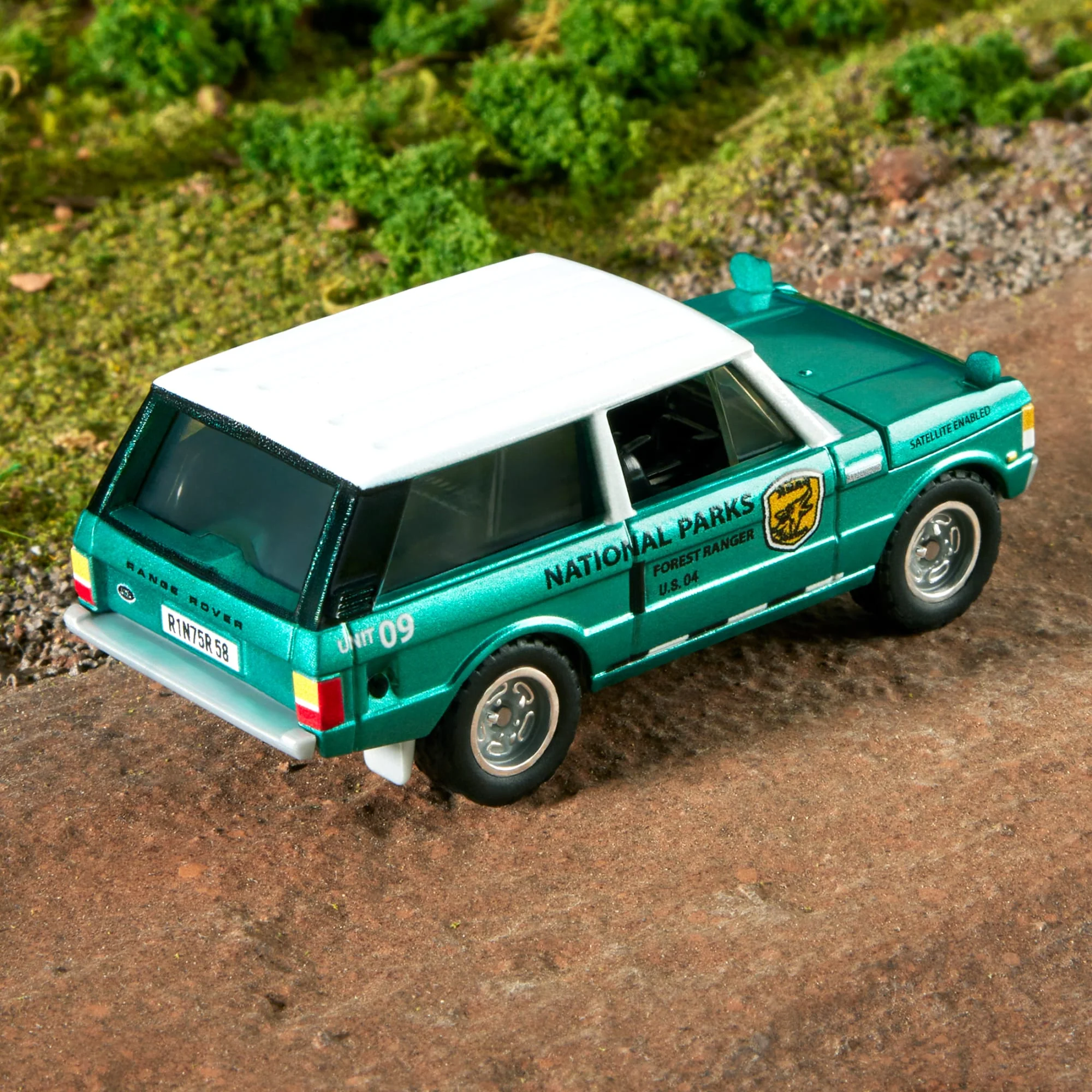 Mattel Creations Matchbox 1975 Range Rover