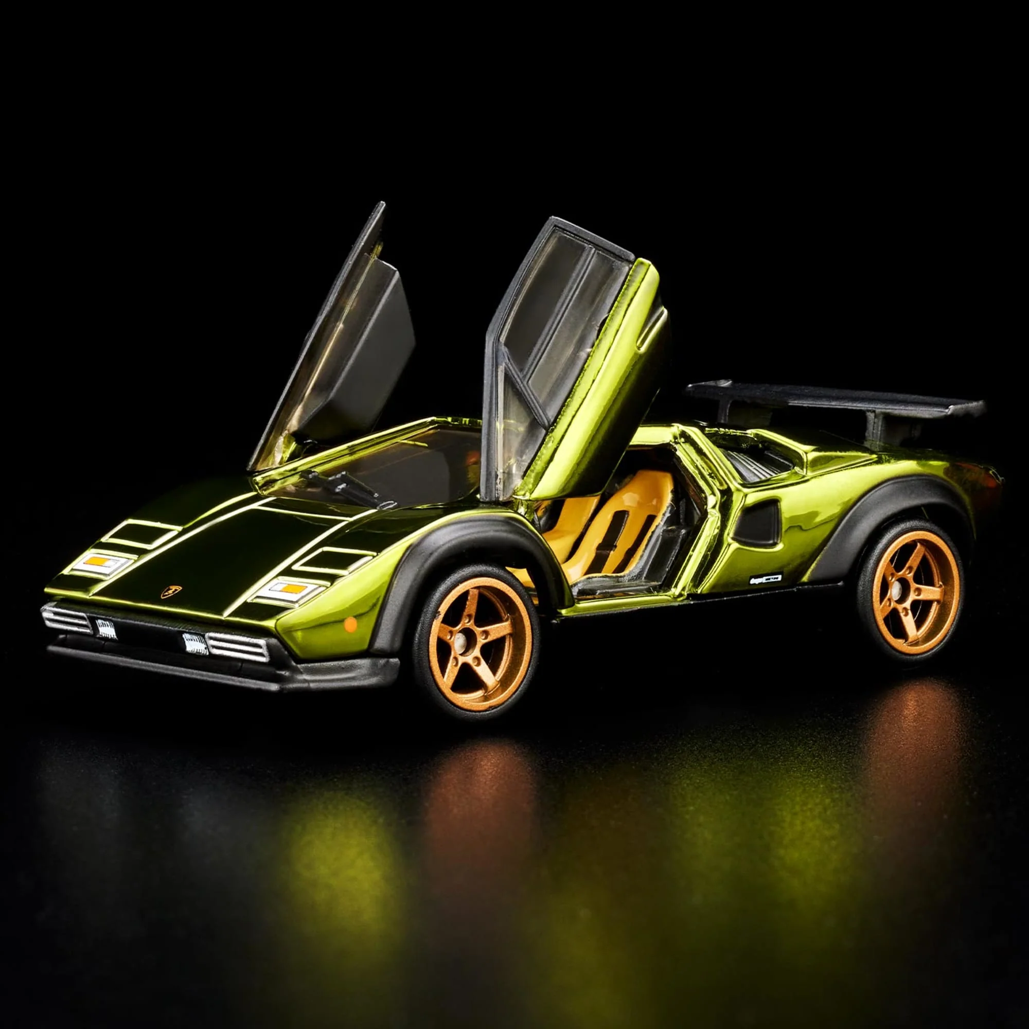 Mattel Creations RLC EXCLUSIVE '82 LAMBORGHINI COUNTACH LP 500 S