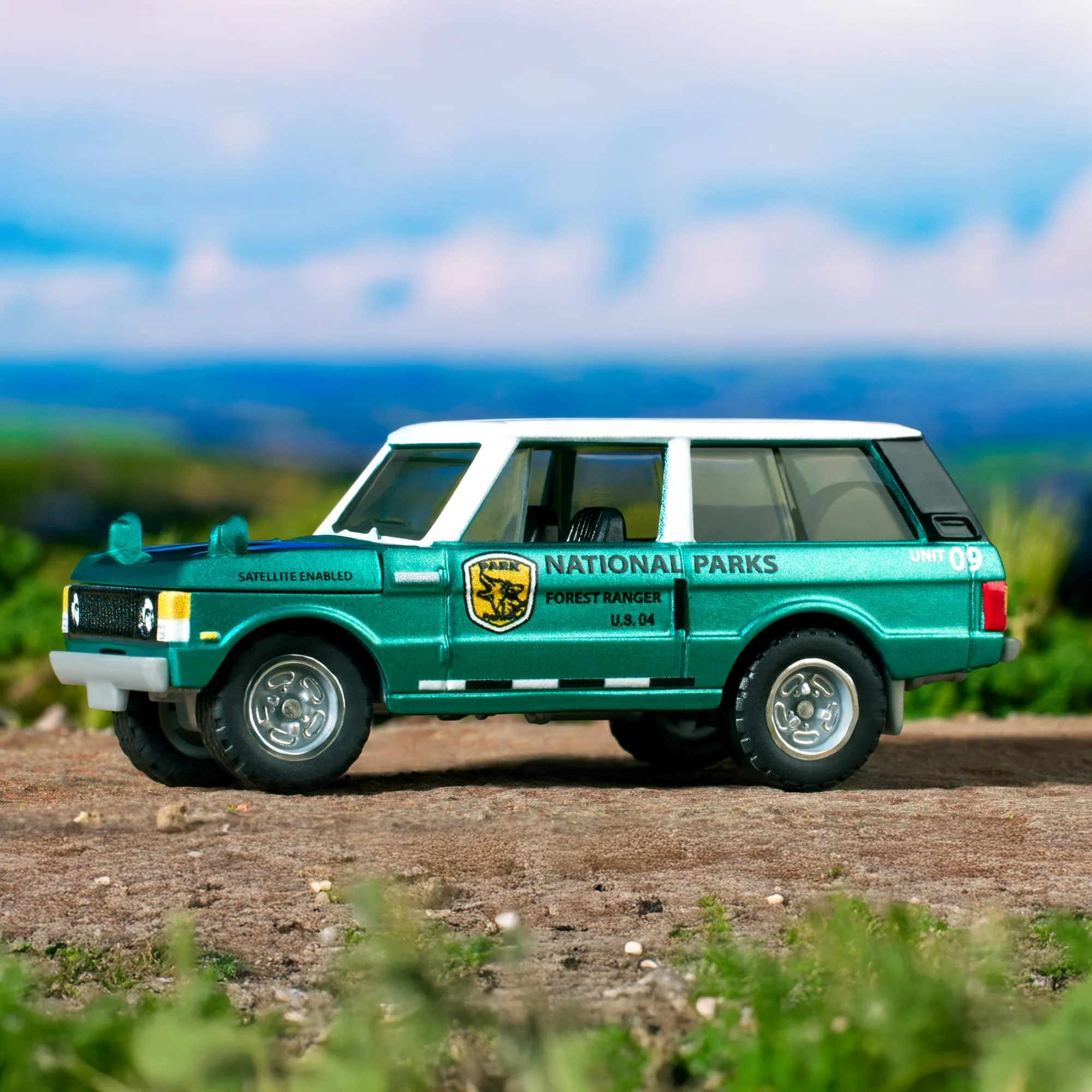 Mattel Creations Matchbox 1975 Range Rover