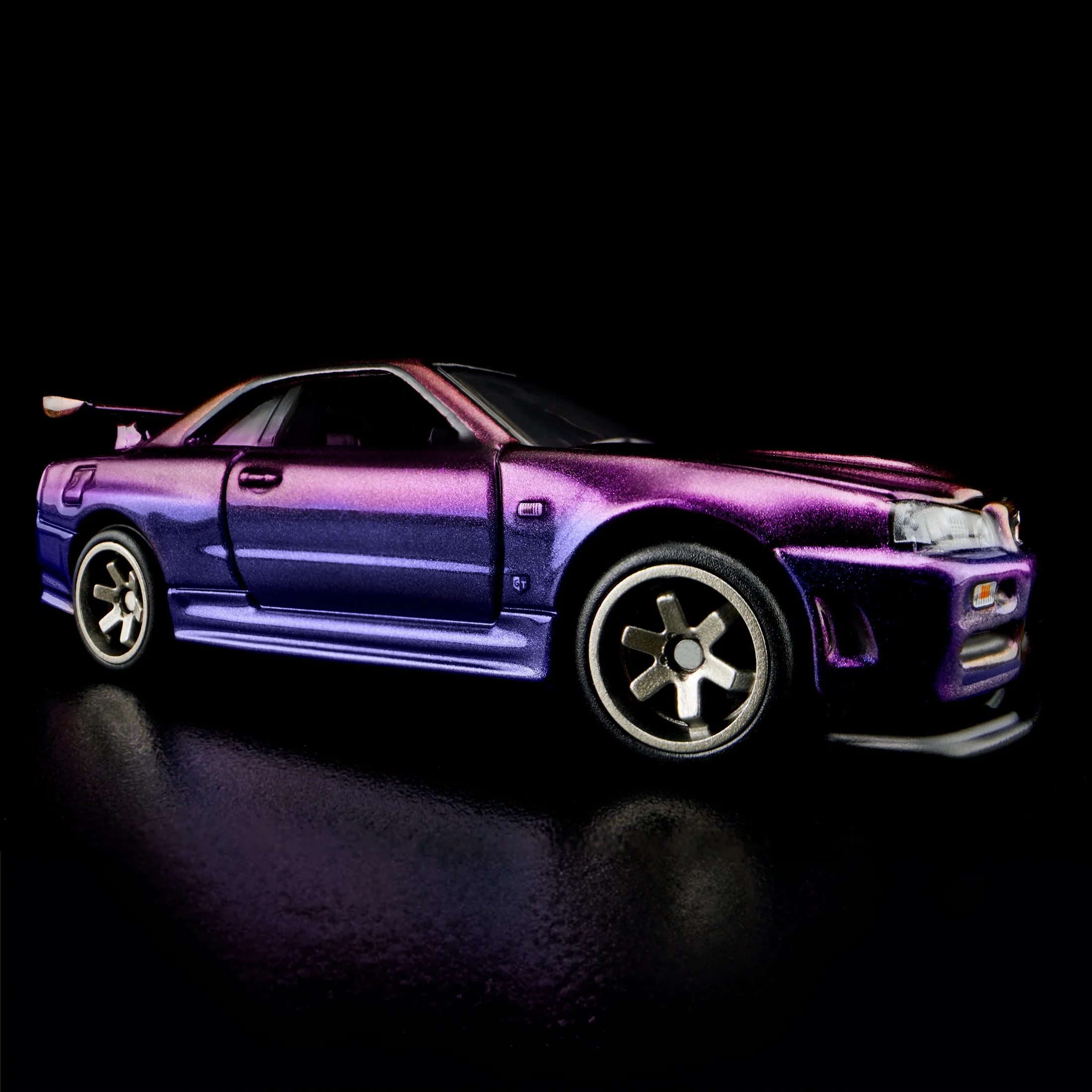Mattel Creations RLC Exclusive Nissan Skyline GT-R BNR34