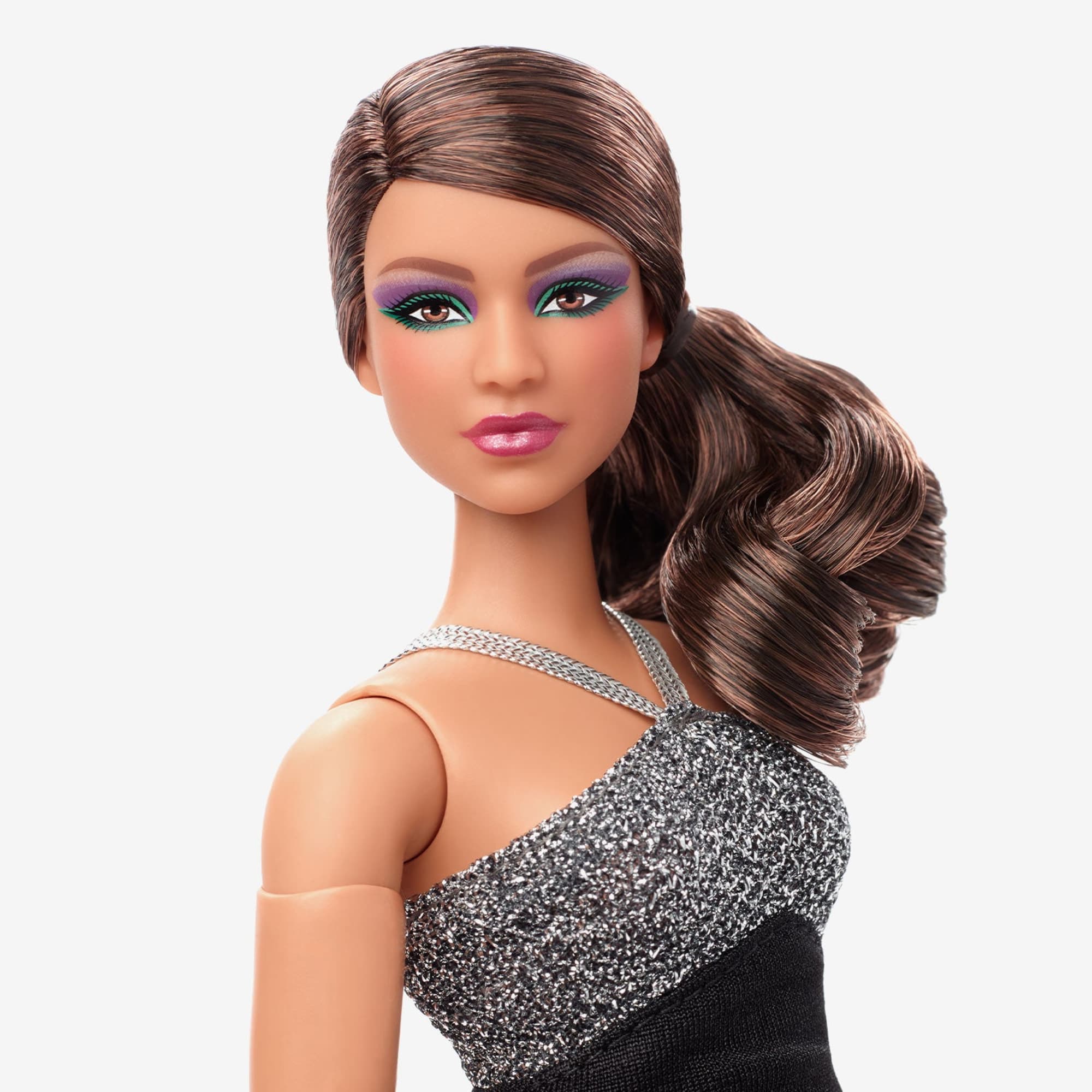 Mattel Creations Barbie Signature Barbie Looks Doll (Curvy, Brunette)