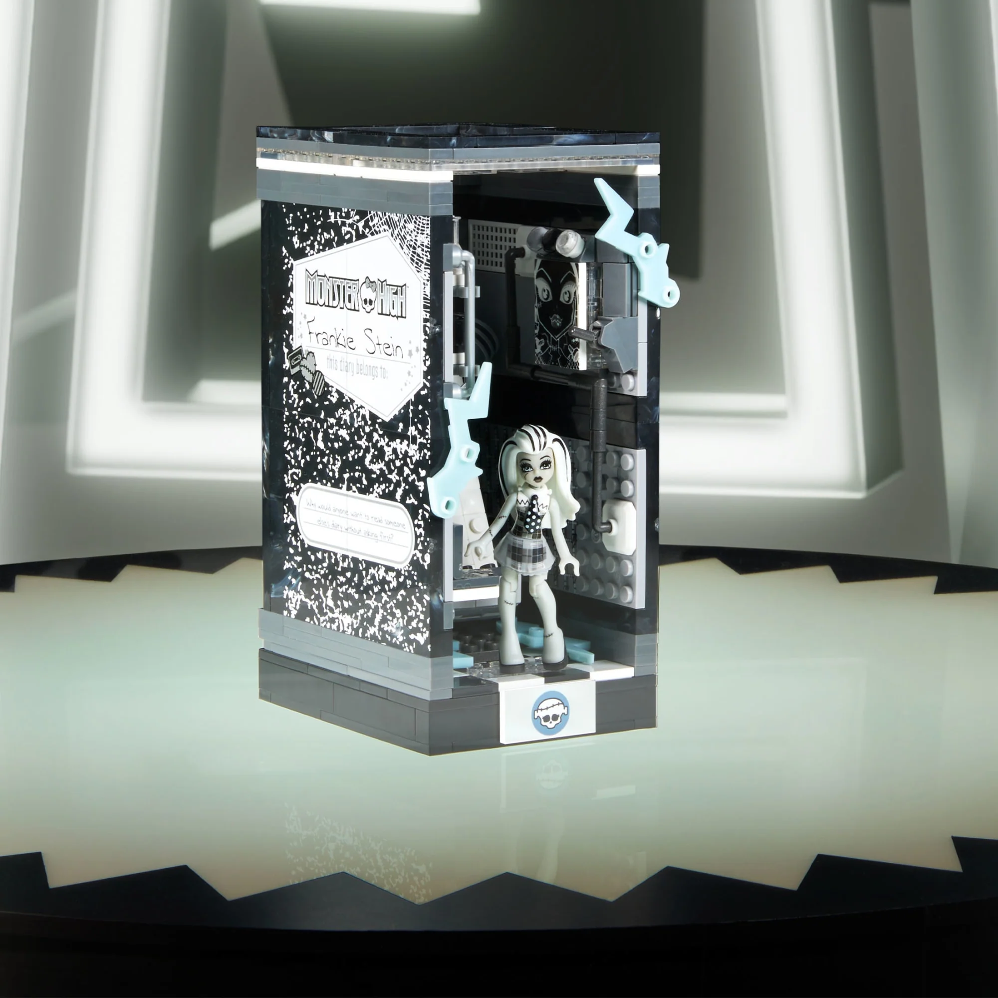 Mattel Creations MEGA Monster High Frankie Stein's Boo-k Lab