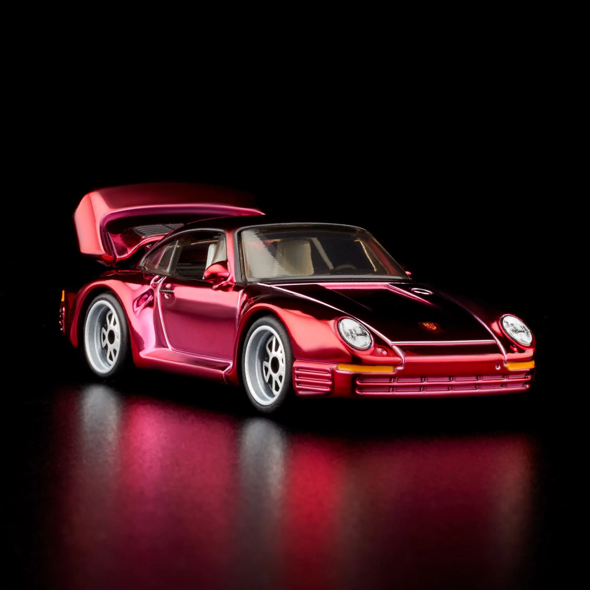 Mattel Creations RLC Exclusive 1986 Porsche 959