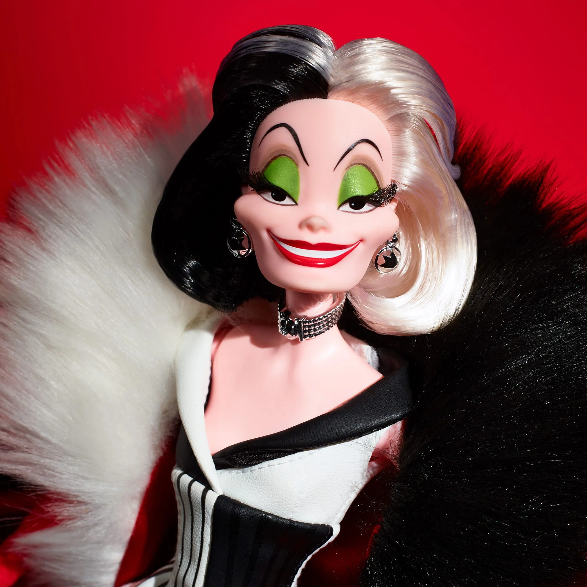 Mattel Creations Disney Darkness Descends Cruella De Vil Doll