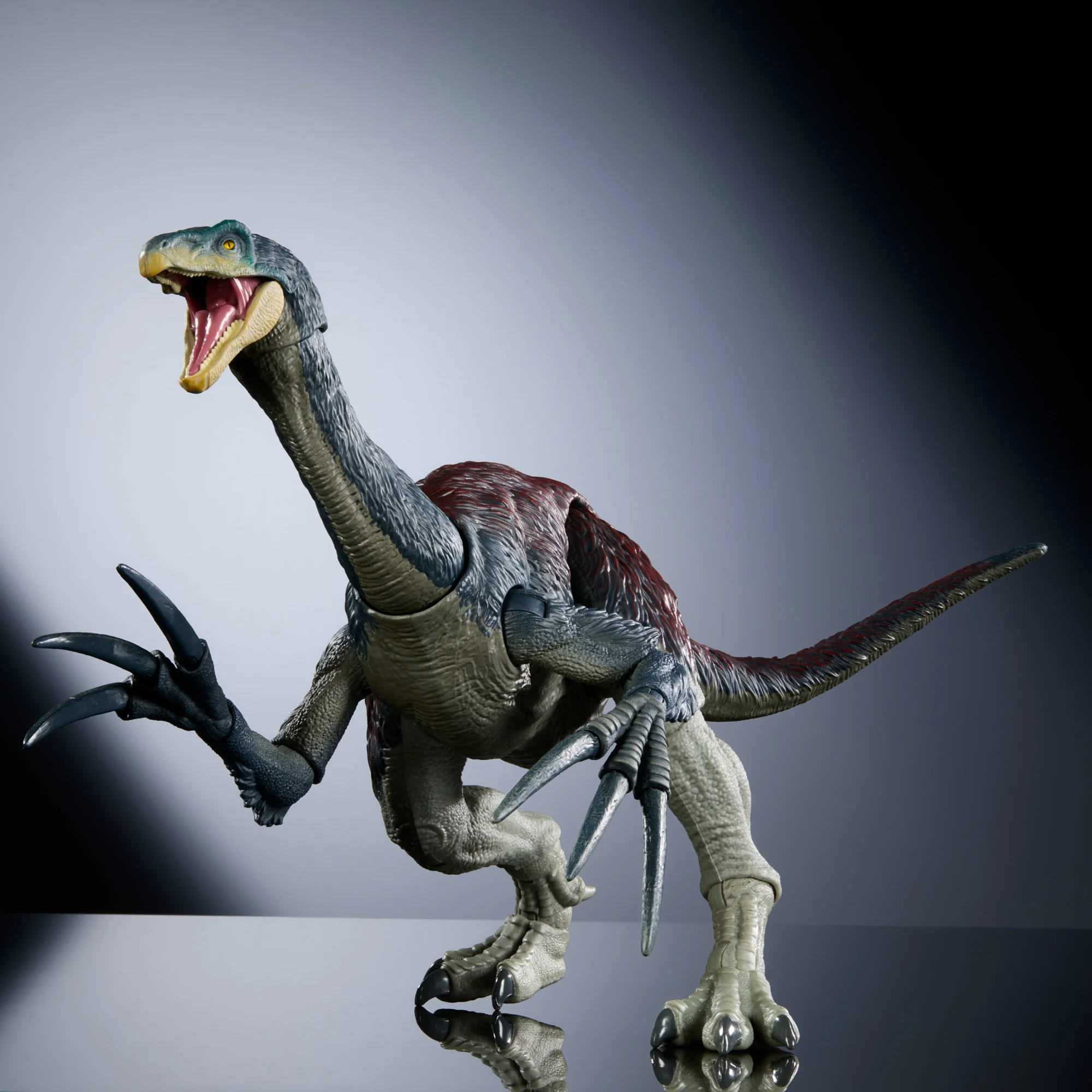 Mattel Creations Jurassic World Dominion Hammond Collection Therizinosaurus