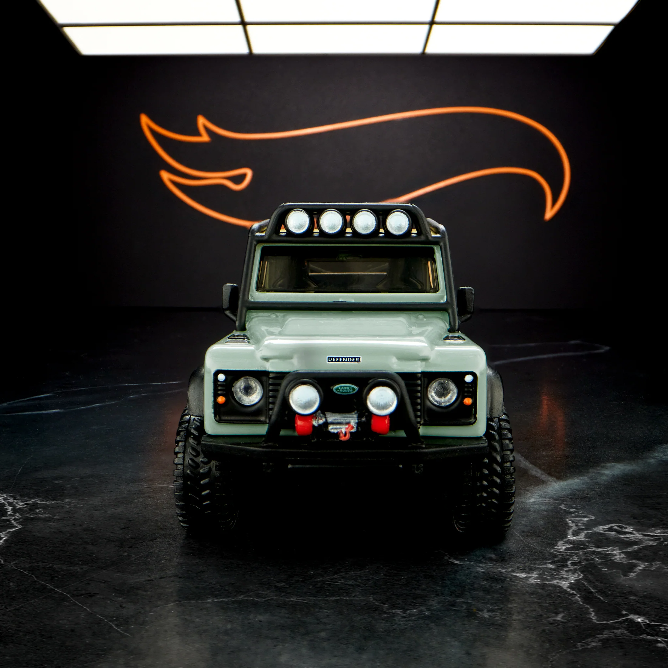 Mattel Creations Elite 64 Series Land Rover Defender 90 Pickup