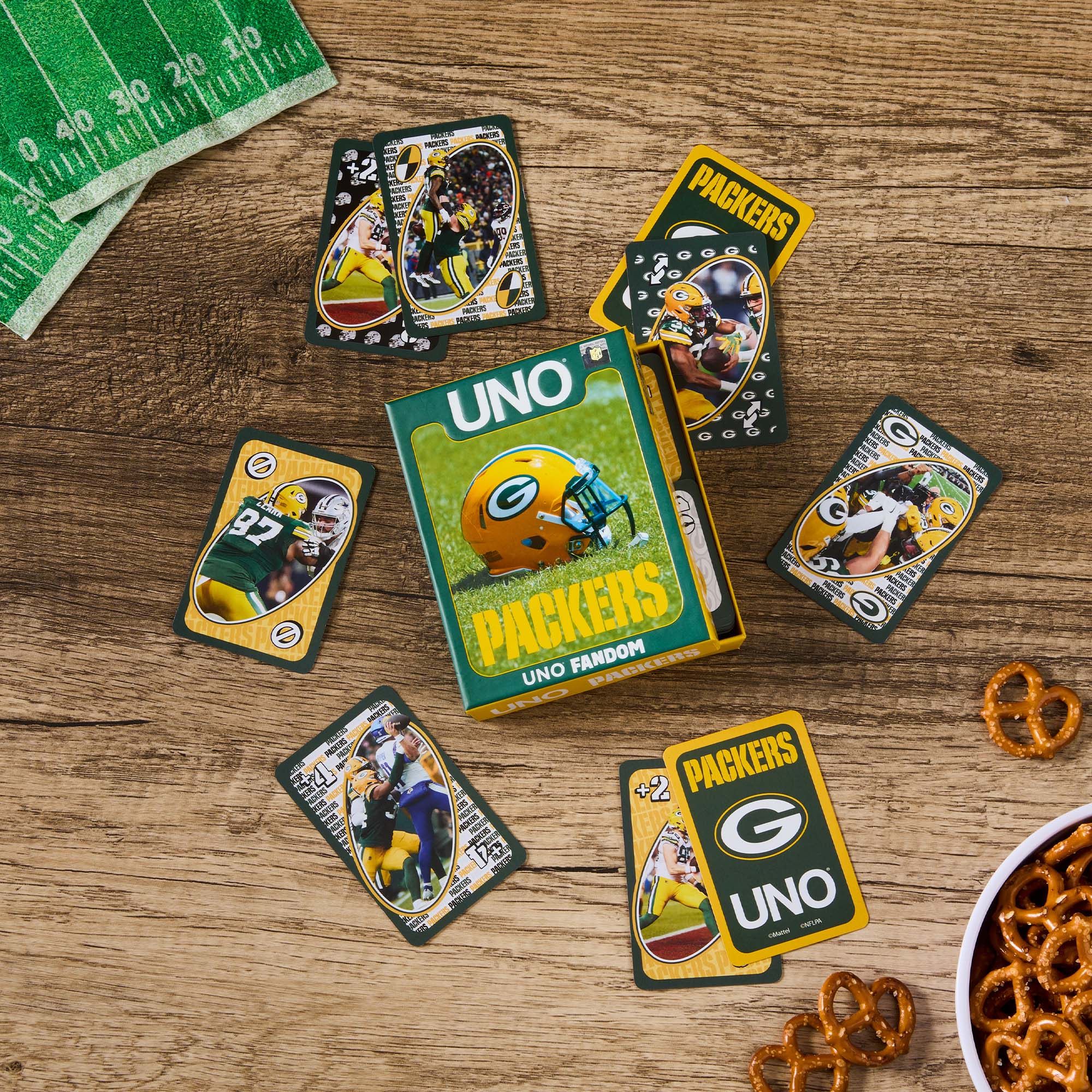Mattel Creations UNO Fandom NFL Green Bay Packers Game Deck