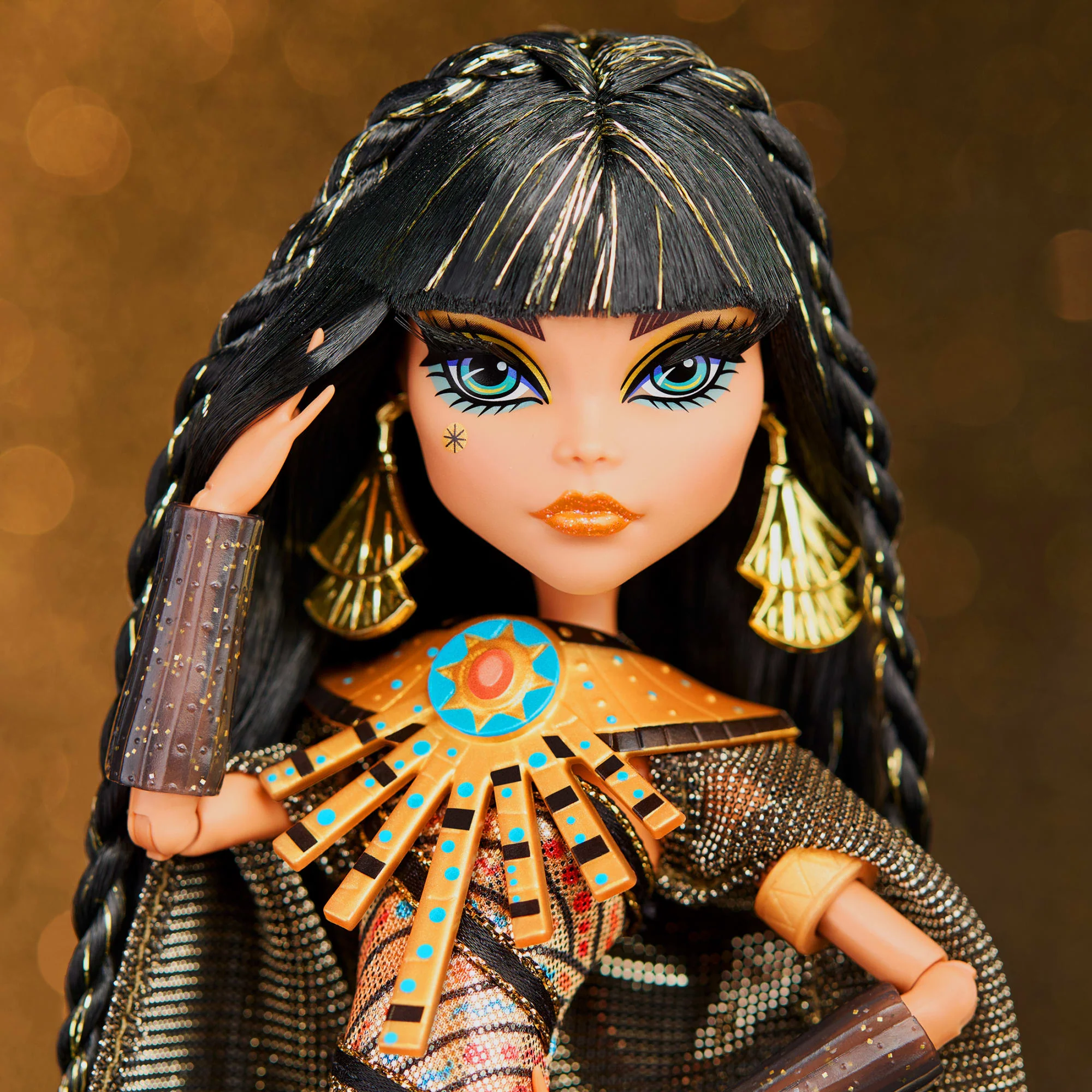 Mattel Creations Monster High Haunt Couture Midnight Runway Cleo De Nile Doll