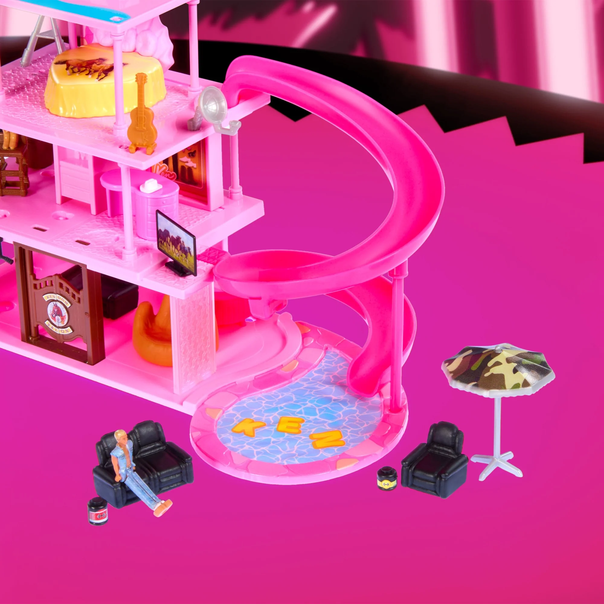 Mattel Creations Mini BarbieLand Mojo Dojo Casa House