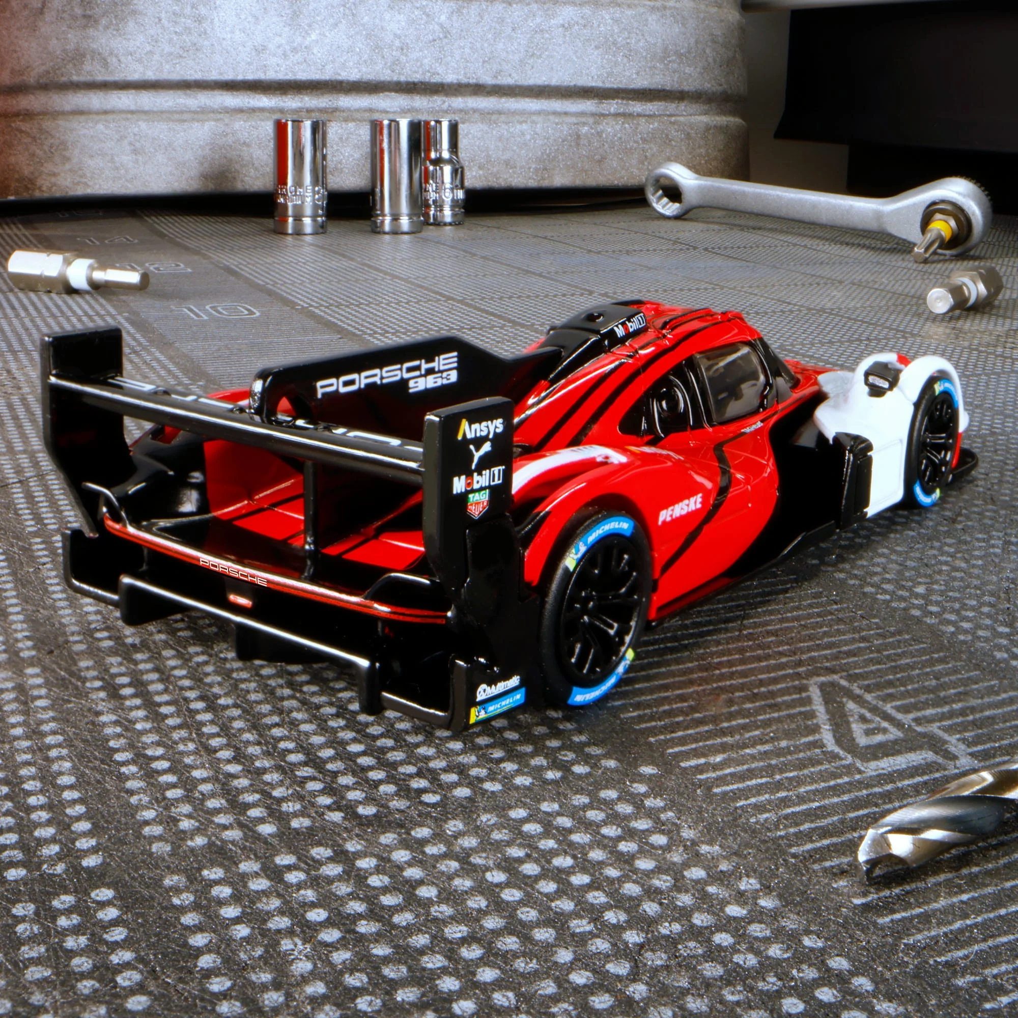 Mattel Creations Hot Wheels Elite 64 Porsche 963