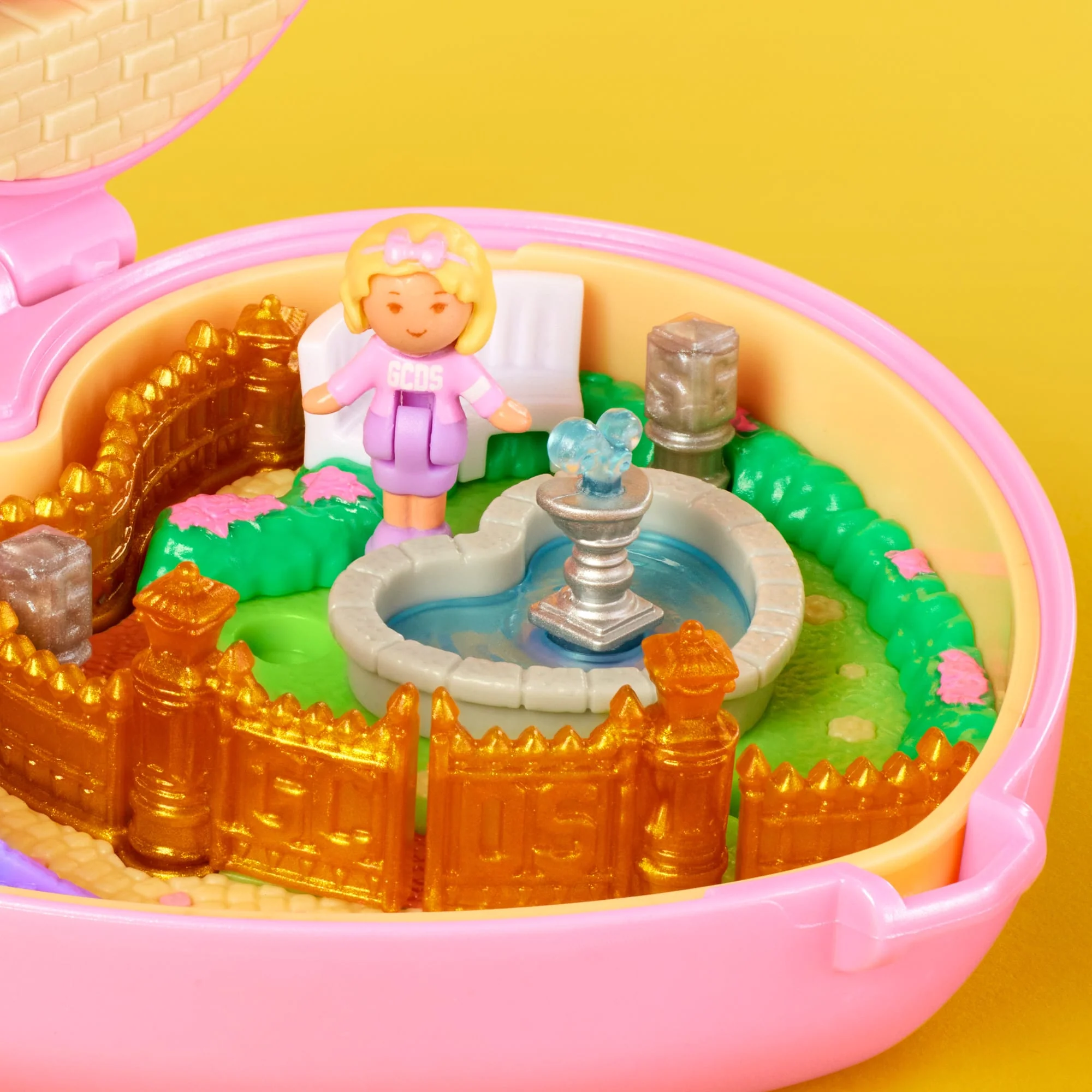 Mattel Creations Polly Pocket x GCDS Compact