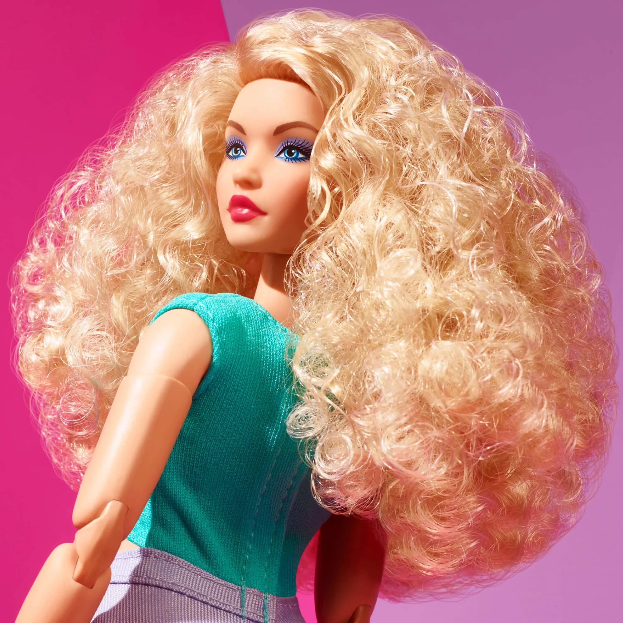 Mattel Creations Barbie Looks Doll (Curvy, Curly Blonde Hair)