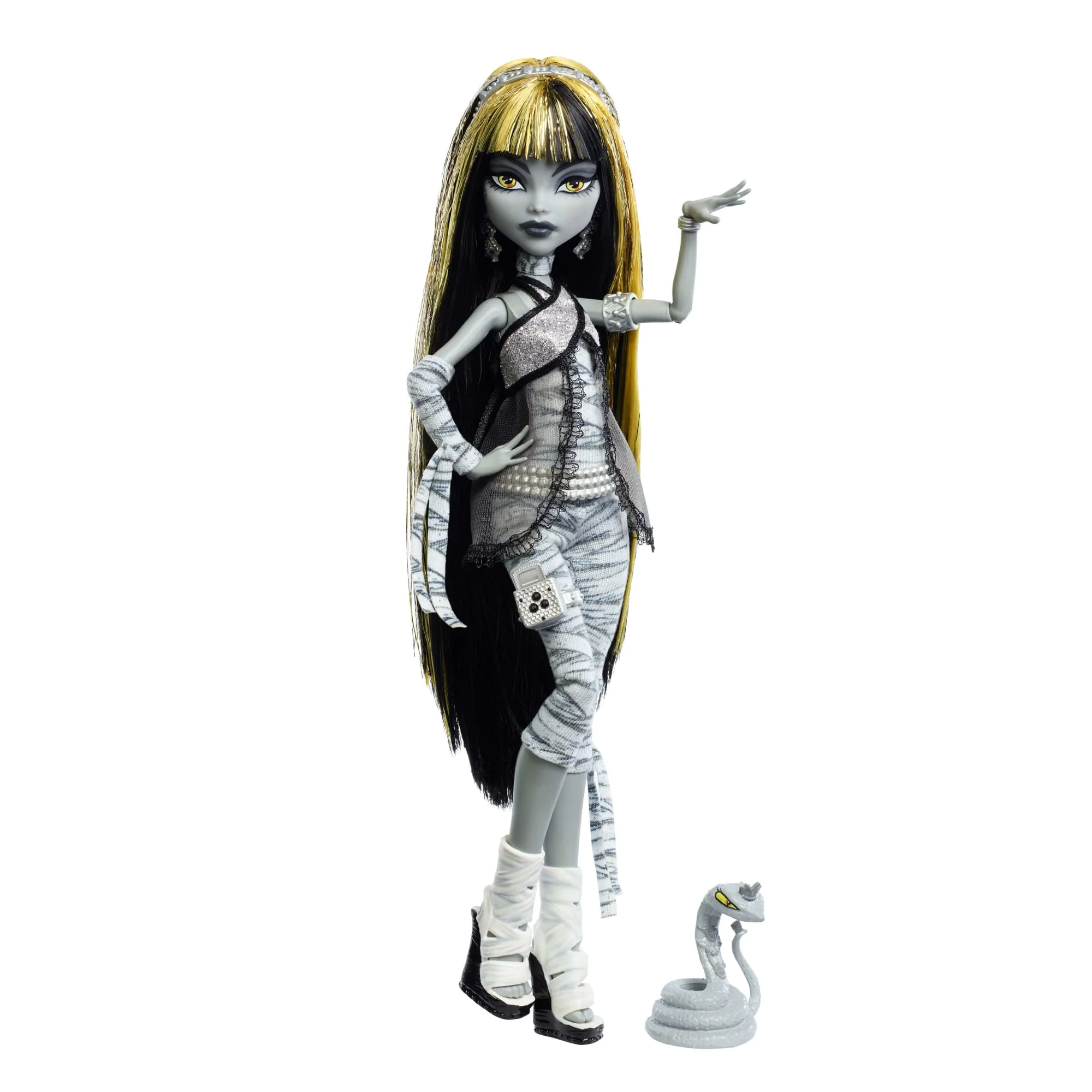 Mattel Creations Monster High Reel Drama Cleo De Nile Collector Doll