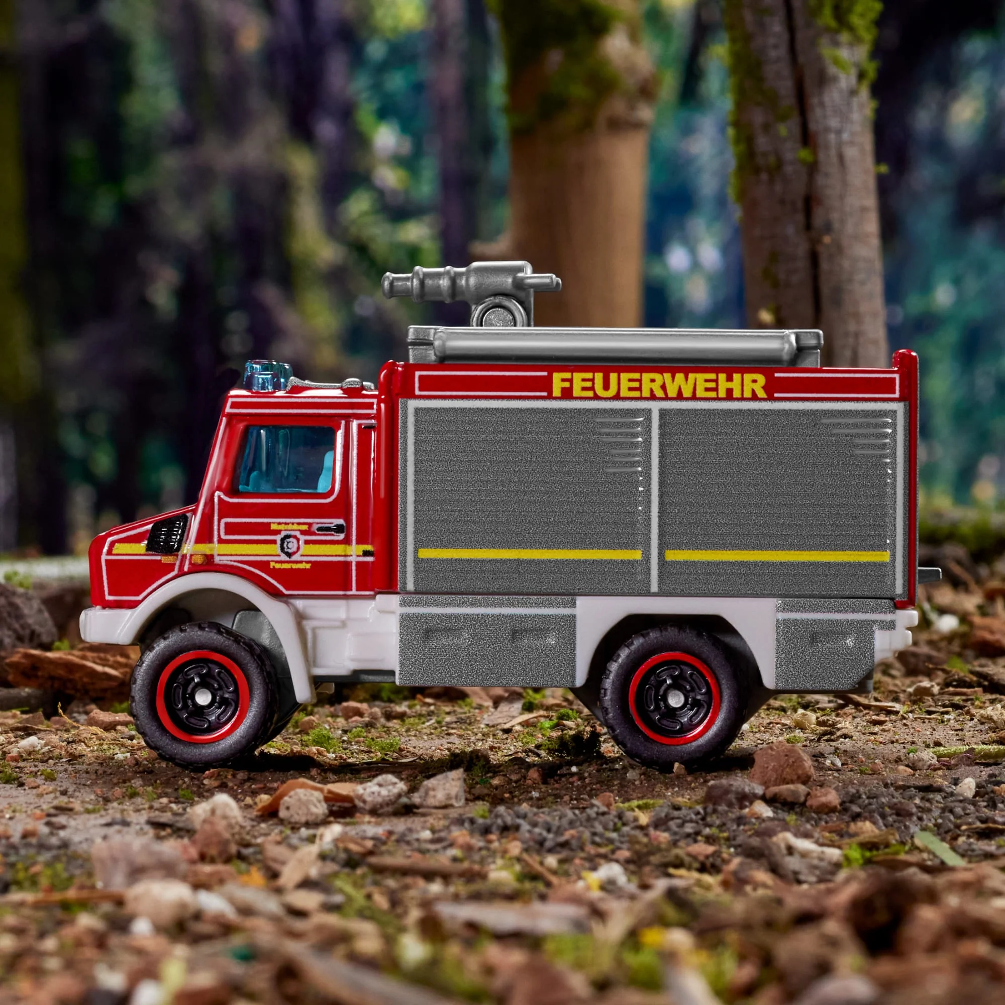 Mattel Creations Matchbox Collectors Mercedes-Benz Unimog Fire Truck