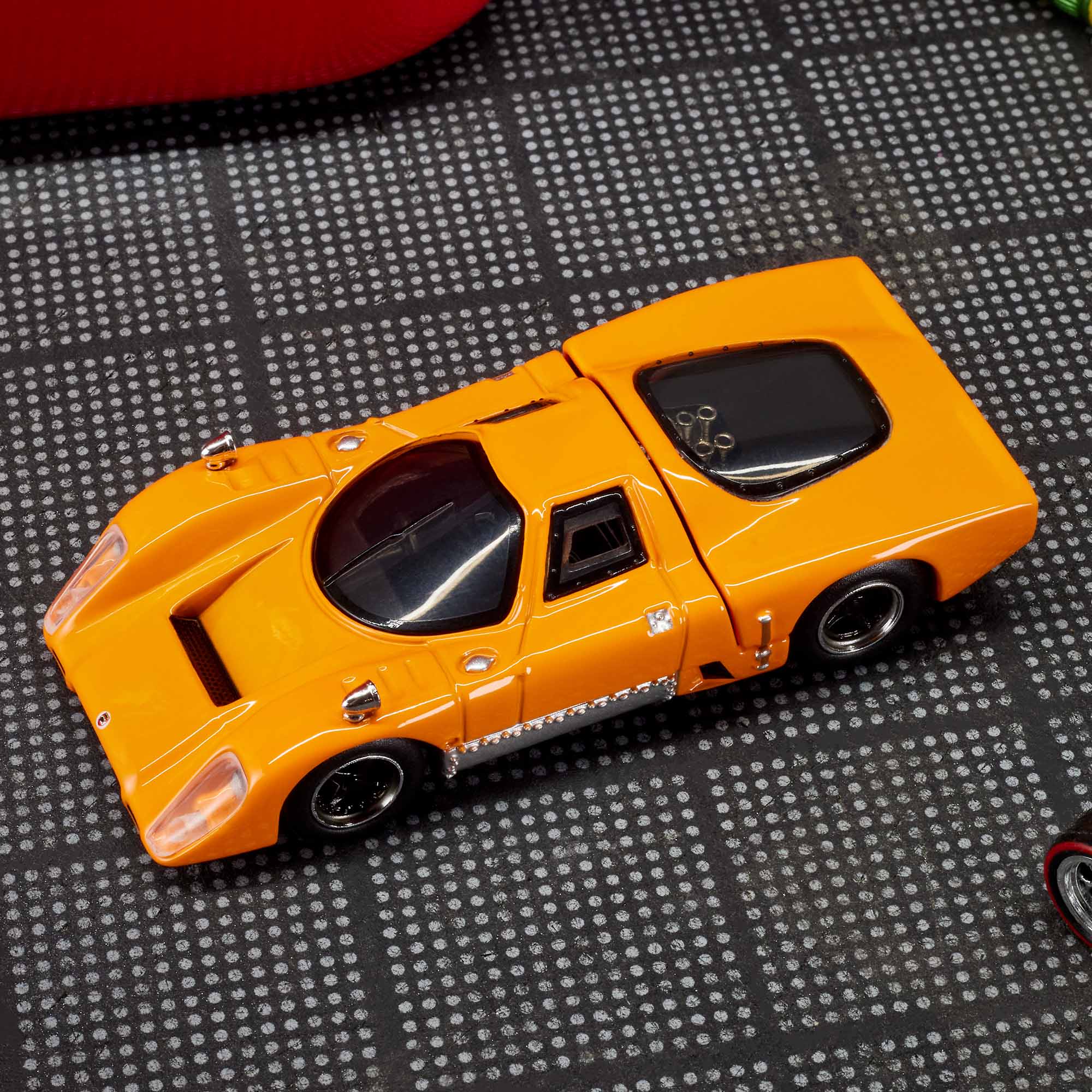 Mattel Creations Hot Wheels Elite 64 McLaren M6GT