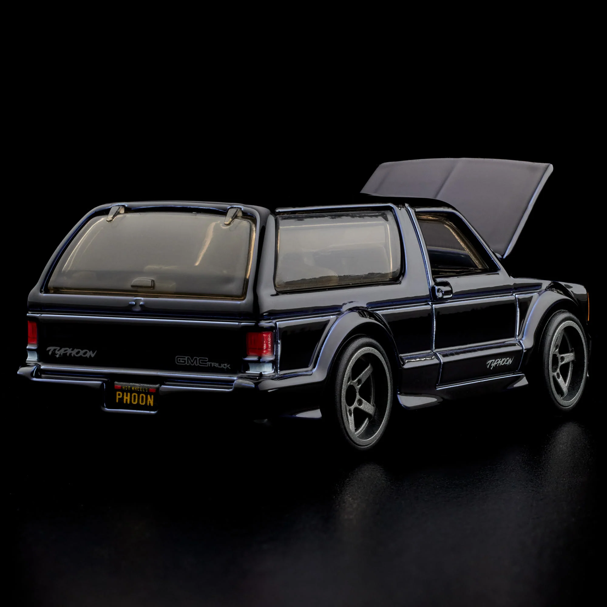 Mattel Creations RLC Exclusive 1992 GMC Typhoon