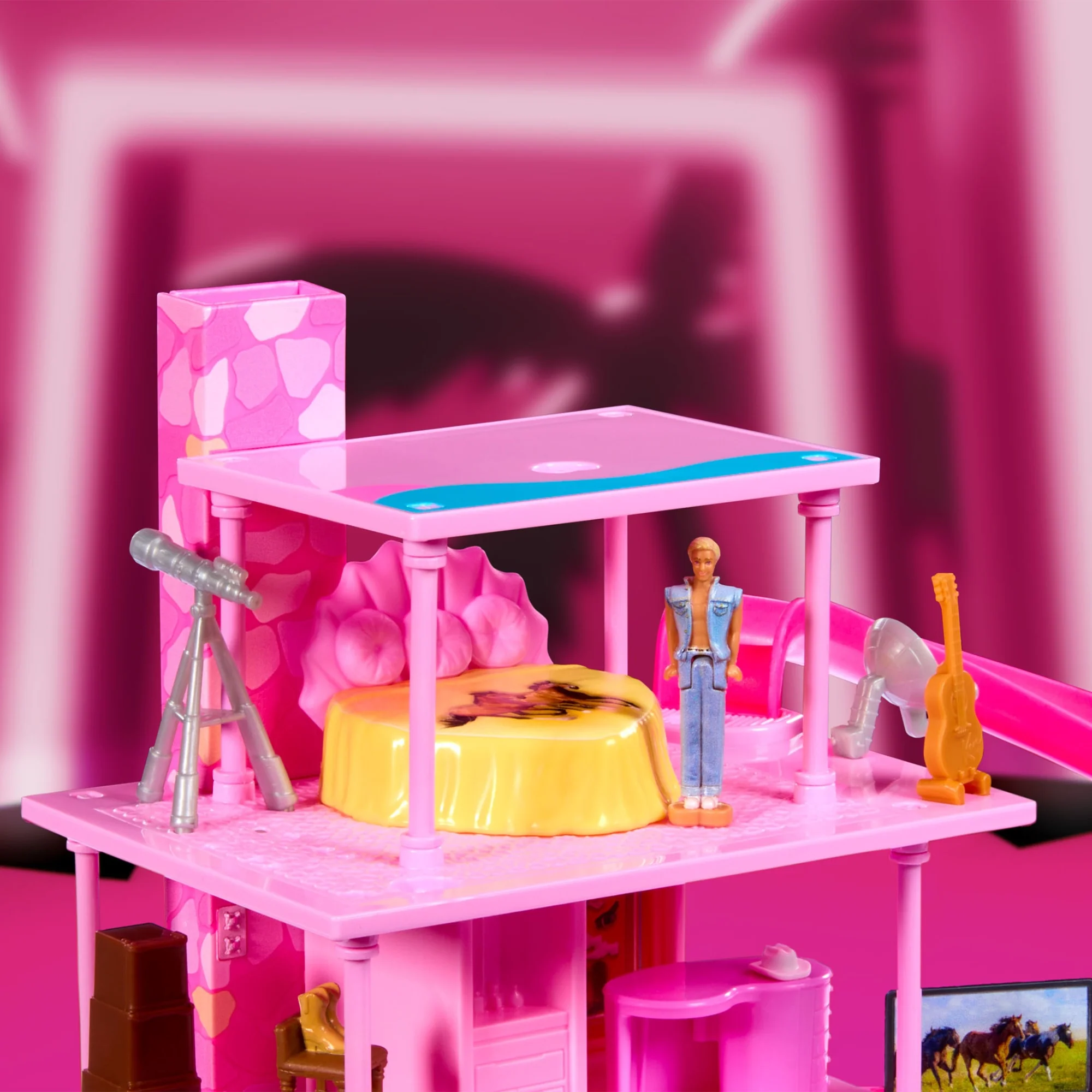 Mattel Creations Mini BarbieLand Mojo Dojo Casa House