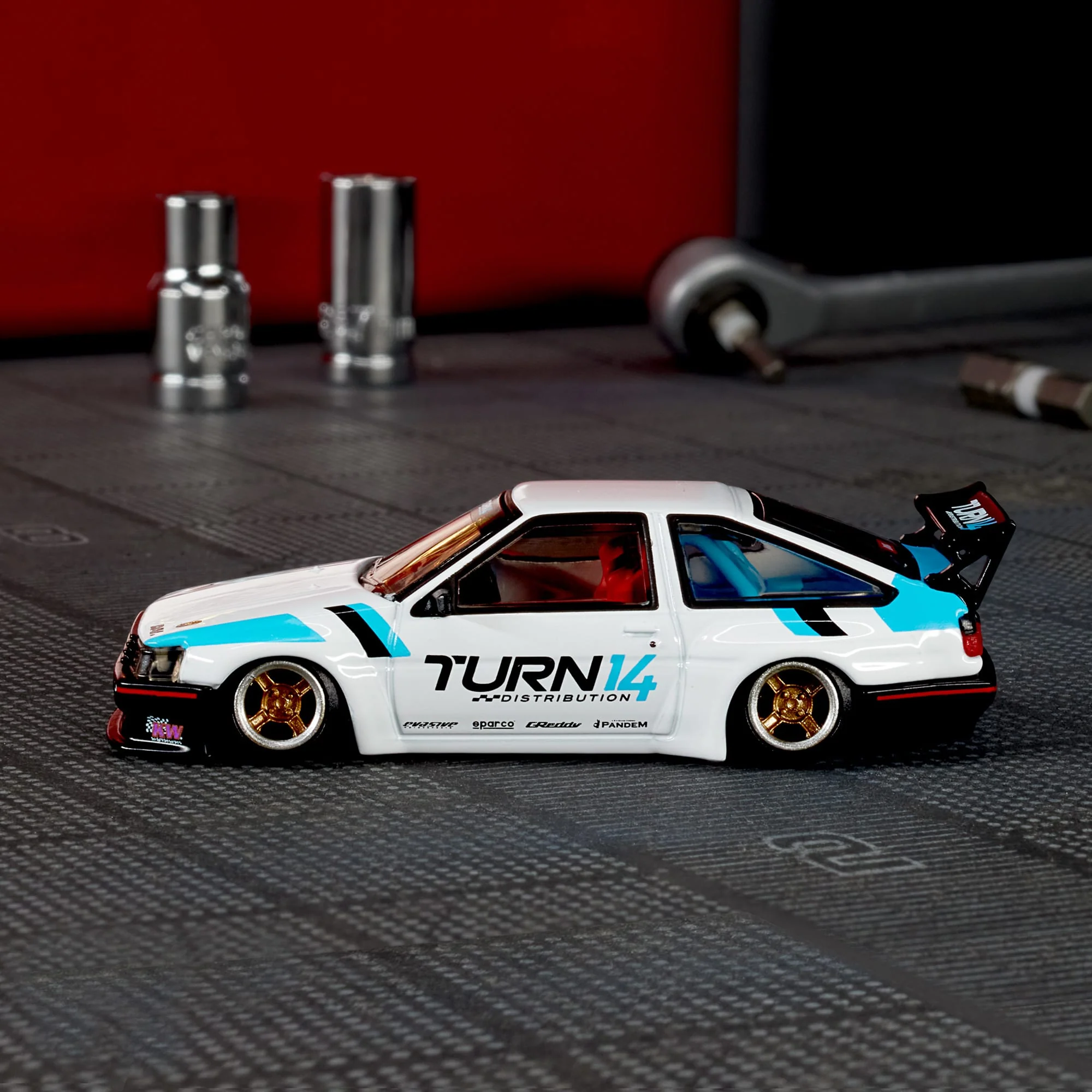 Mattel Creations Elite 64 Toyota Corolla Levin (AE86) Custom