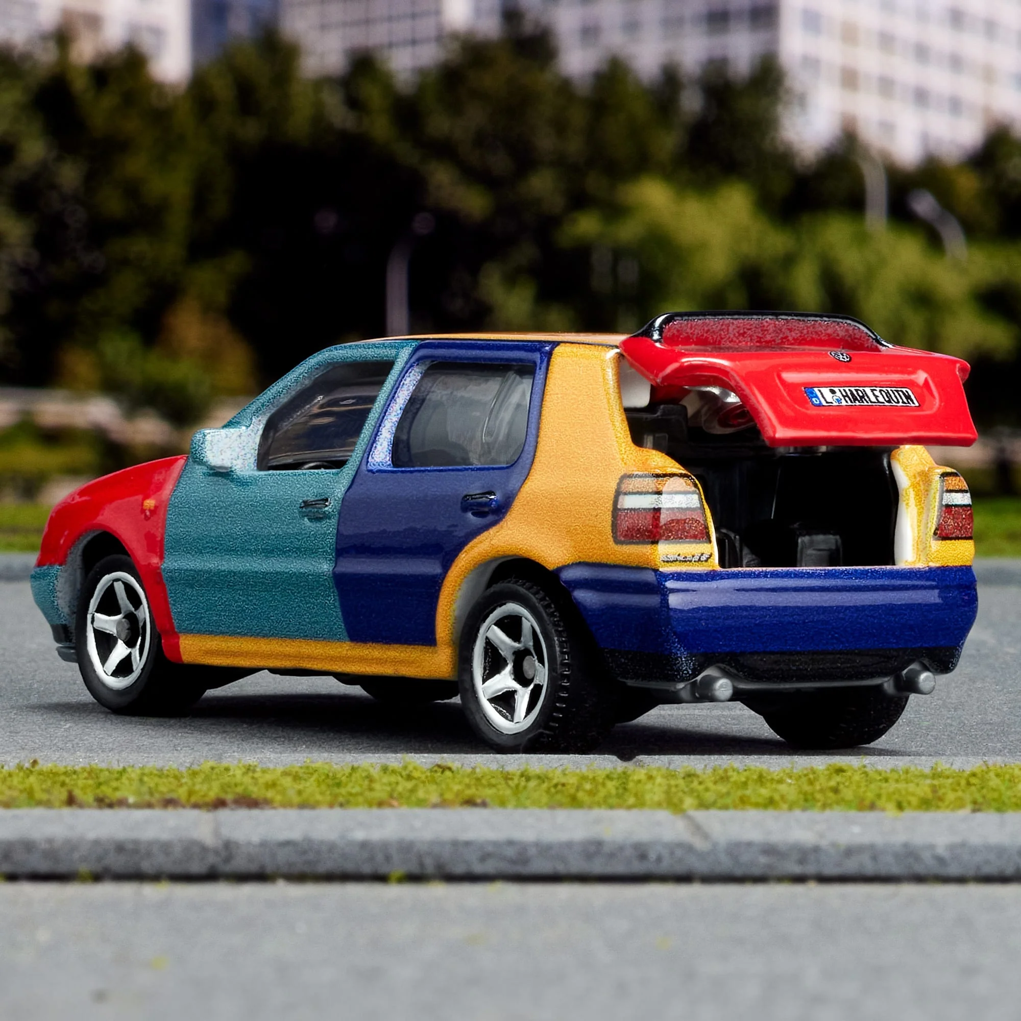 Mattel Creations Matchbox 1995 Volkswagen Golf Harlequin