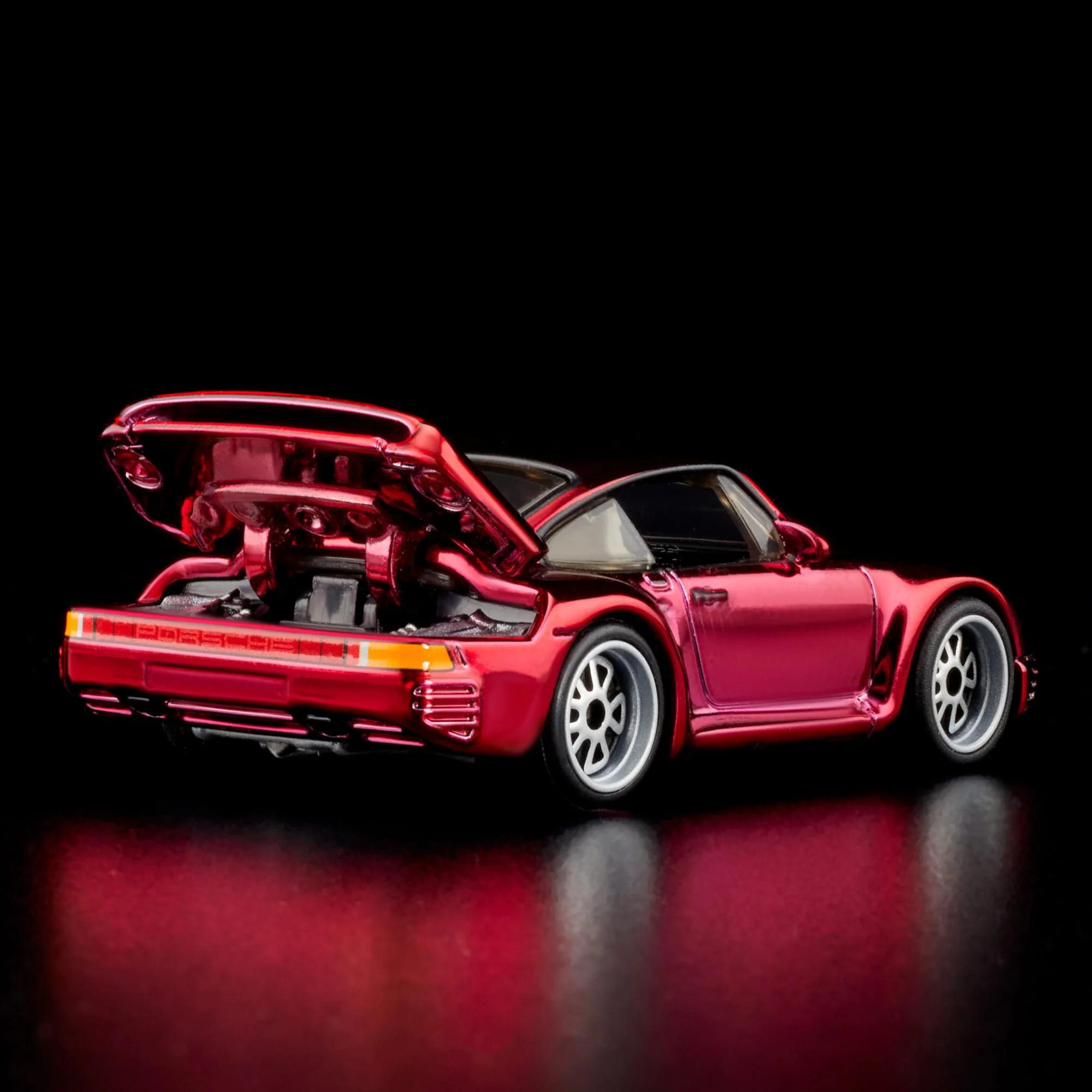 Mattel Creations RLC Exclusive 1986 Porsche 959