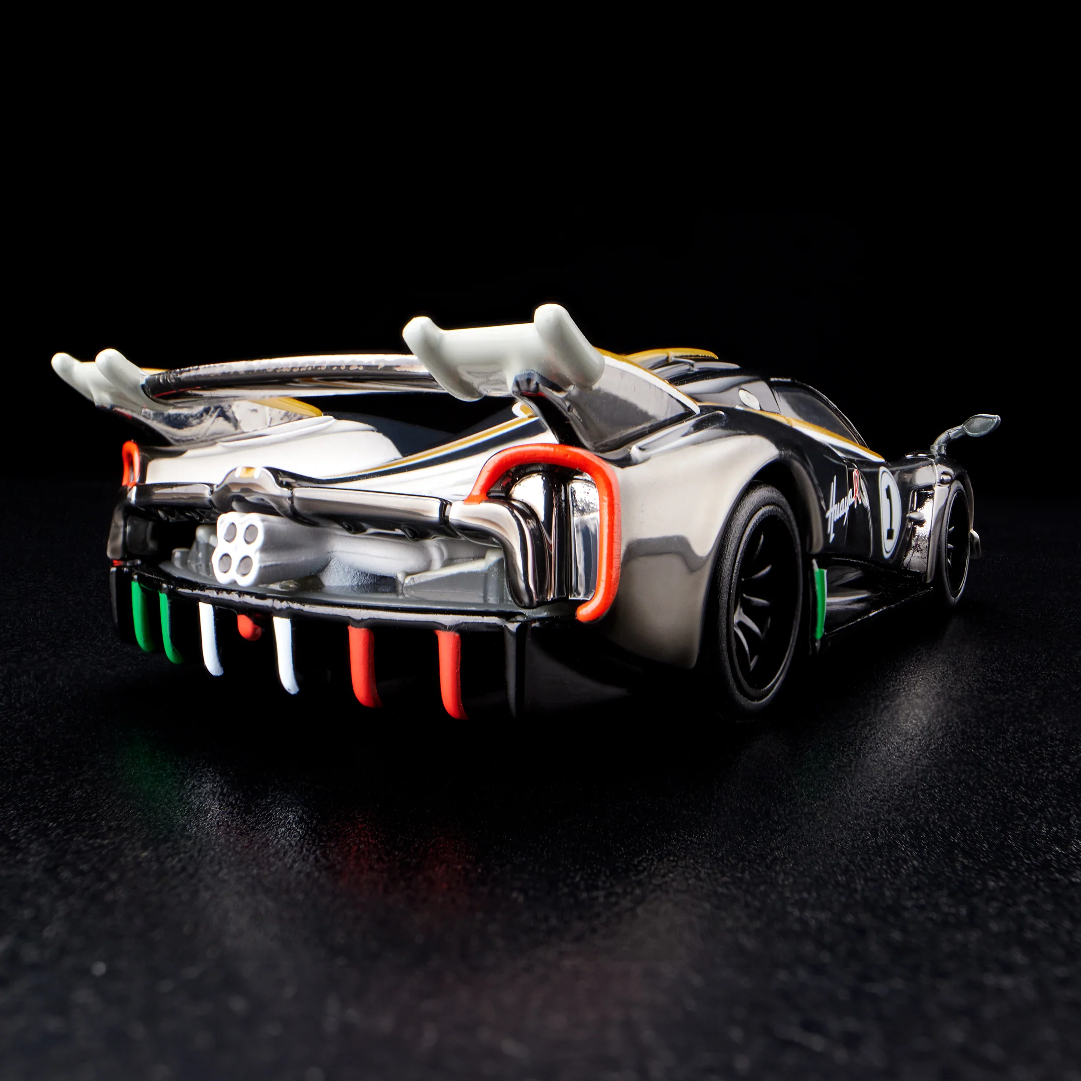 Mattel Creations RLC Exclusive '21 Pagani Huayra R