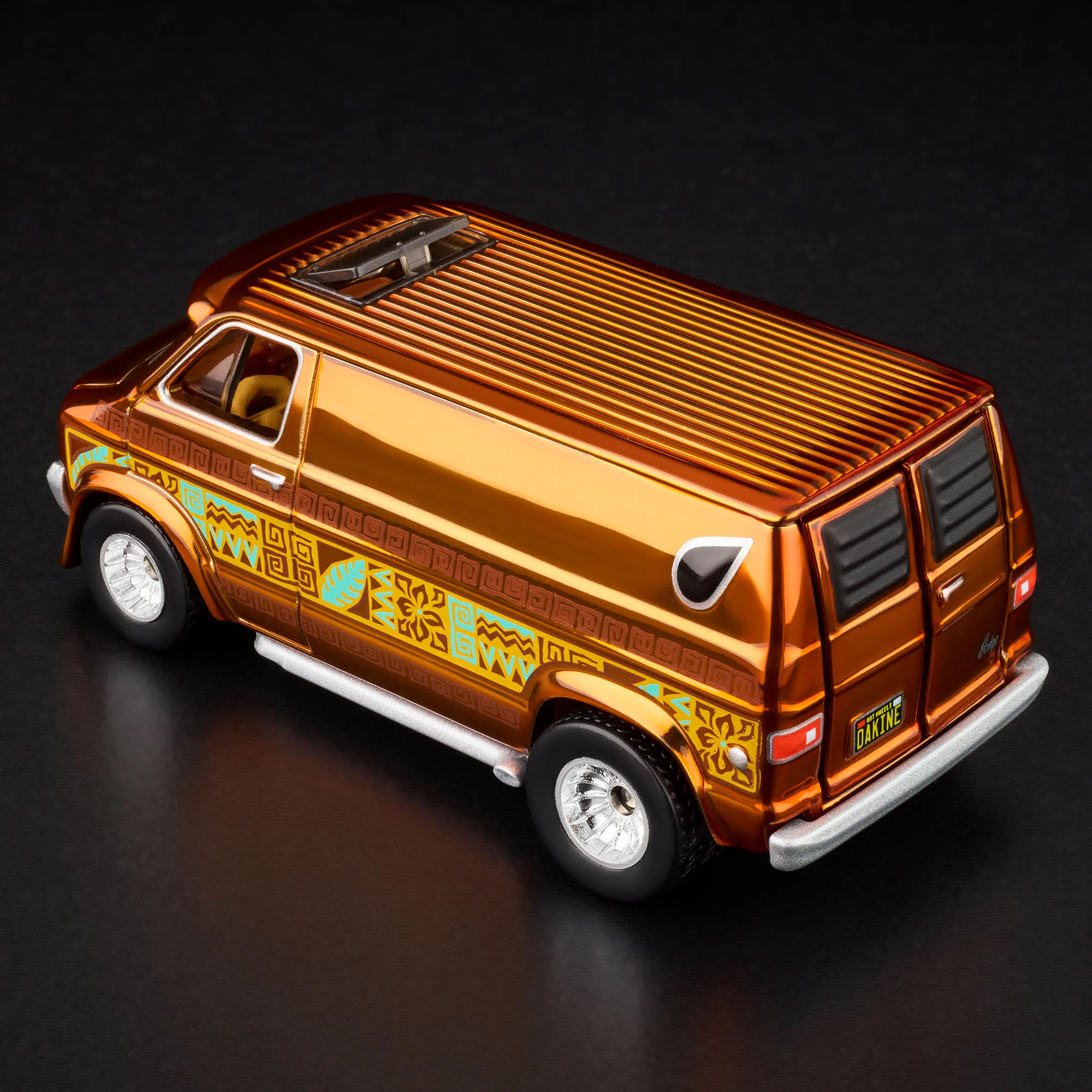 Mattel Creations RLC Exclusive '70s Dodge Tradesman Van