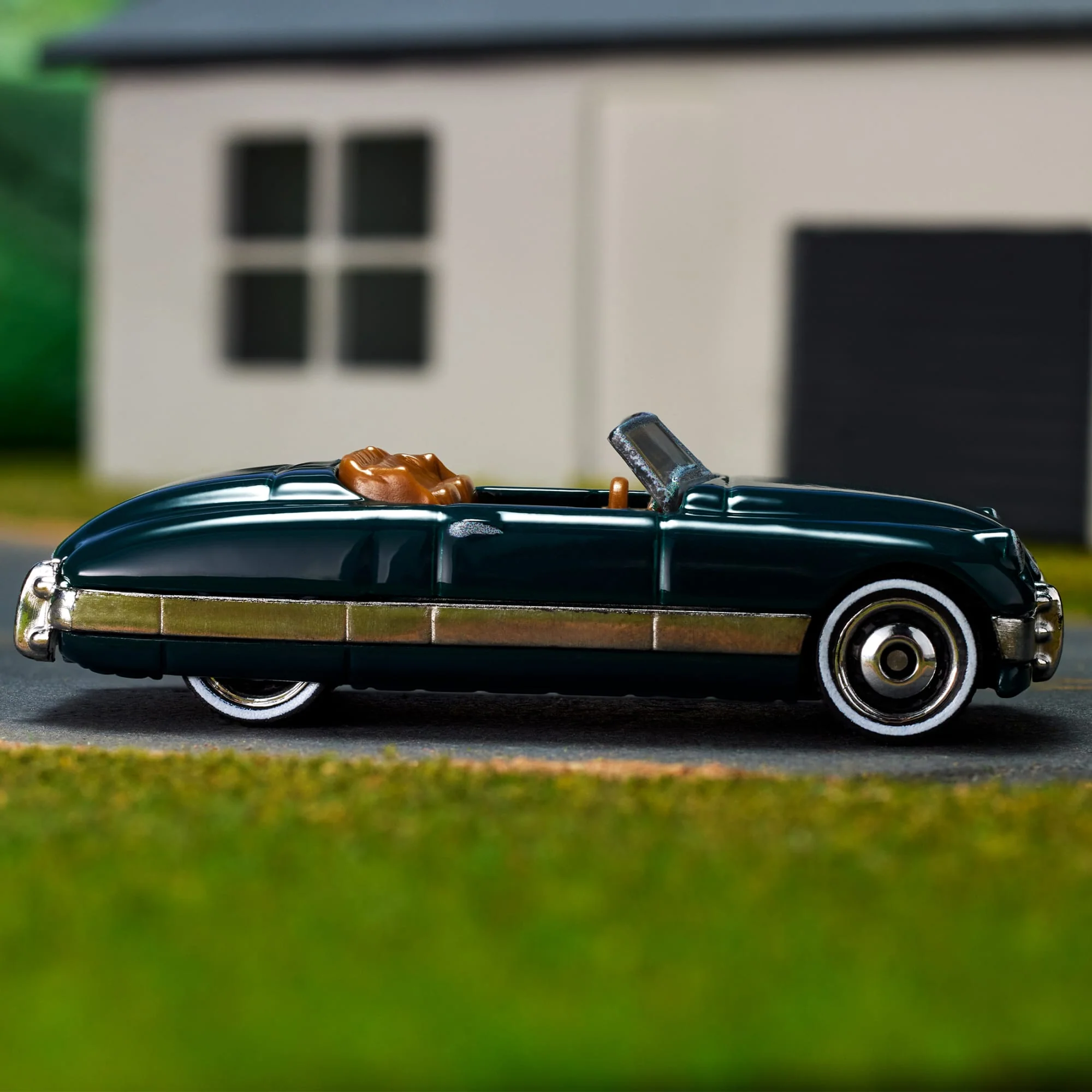Mattel Creations Matchbox x MotorTrend 1949 Kurtis Sport Car