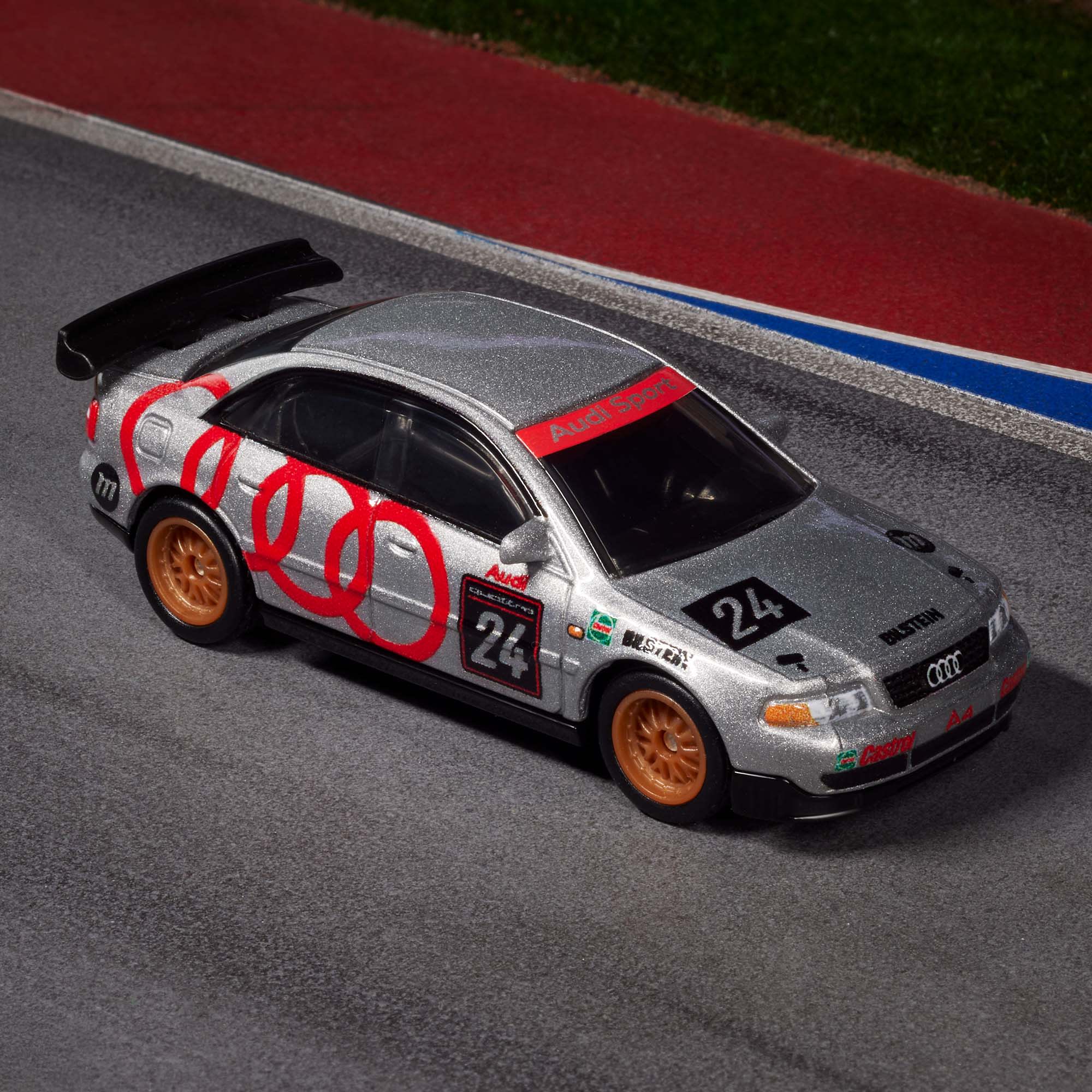 Mattel Creations Matchbox 1996 Audi A4 Super Touring