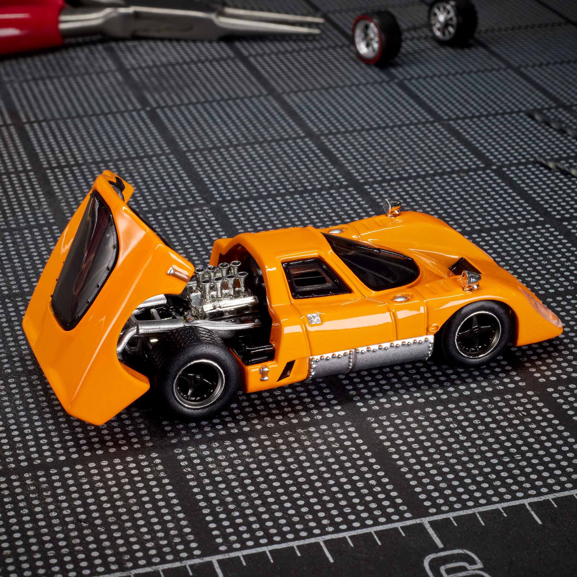 Mattel Creations Hot Wheels Elite 64 McLaren M6GT