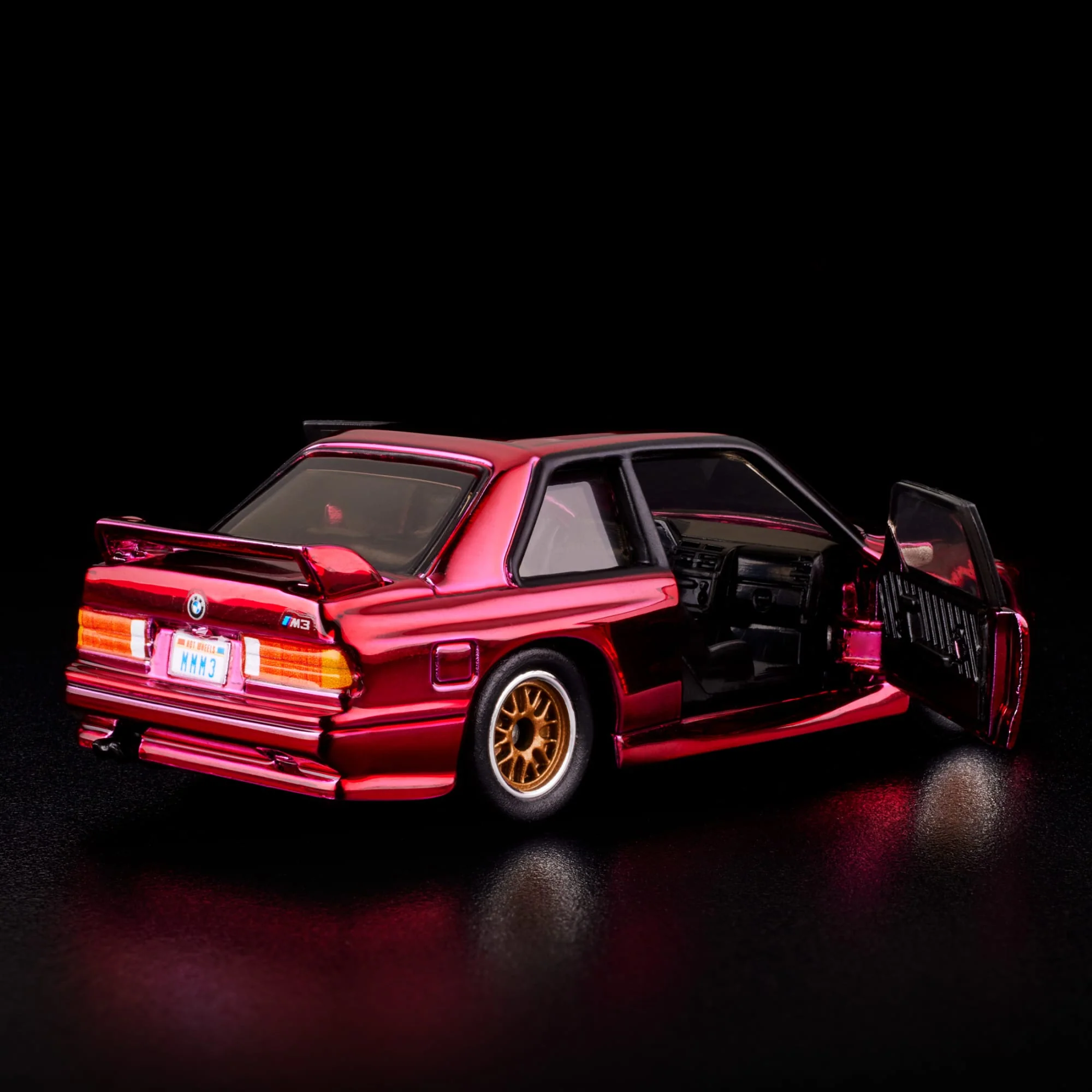 Mattel Creations RLC Exclusive 1991 BMW M3