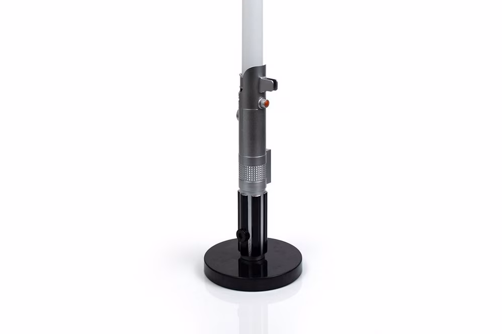 GameStop Star Wars Luke Skywalker Lightsaber 23-in LED Lamp