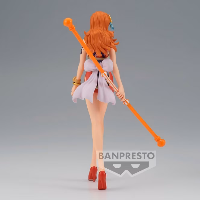 GameStop Banpresto One Piece Nami (The Shukko) 6.3-in Statue
