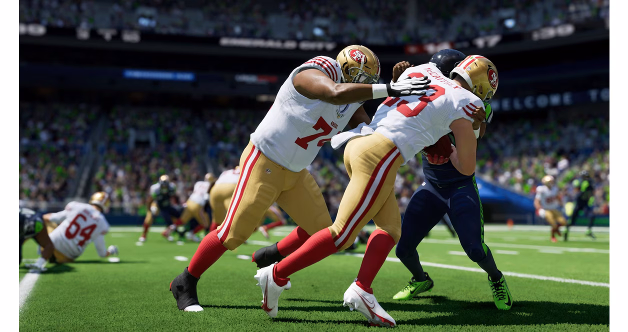GameStop Madden NFL 24 - PlayStation 5