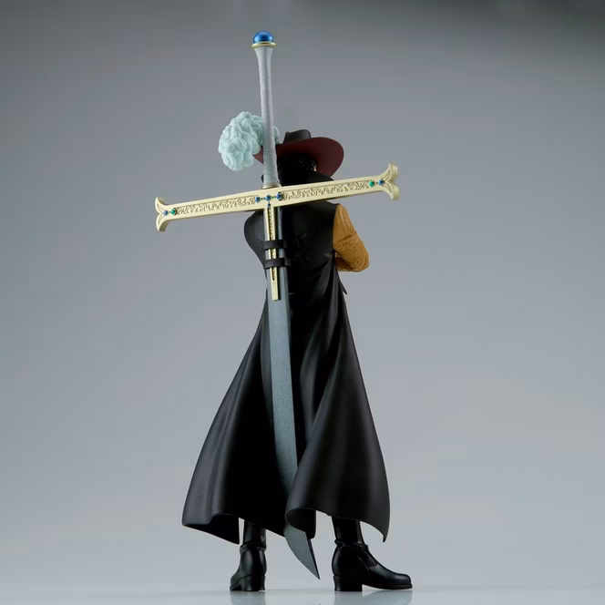 GameStop Banpresto One Piece DXF The Grandline Series Extra Dracule Mihawk 6.7-in Statue
