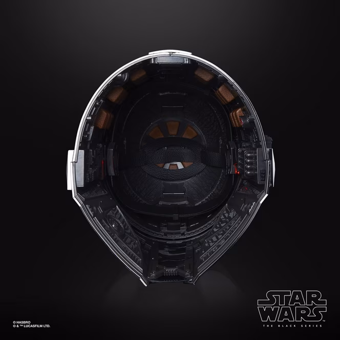 GameStop Hasbro Star Wars: The Black Series The Mandalorian Helmet