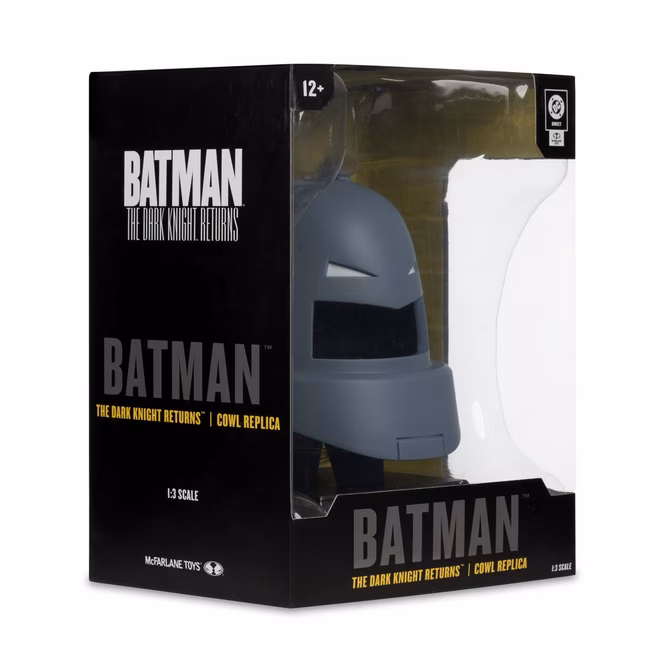 GameStop McFarlane Toys DC Direct Batman: Dark Knight Returns - Armored Batman Cowl 1:3 Scale Cowl Prop Replica