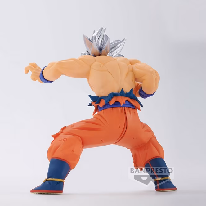 GameStop Banpresto Dragon Ball Super Blood Of Saiyans Son Goku Ultra Instinct Statue