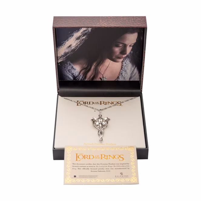 GameStop Lord of the Rings Arwen's Evenstar Pendant Necklace GameStop Exclusive