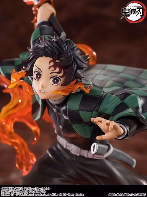 GameStop Bandai Demon Slayer: Kimetsu no Yaiba Tamashii Nations FiguartsZero Tanjiro Kamado (Kyojuro Rengoku's Sword Guard ver.) 7.07-in Figure