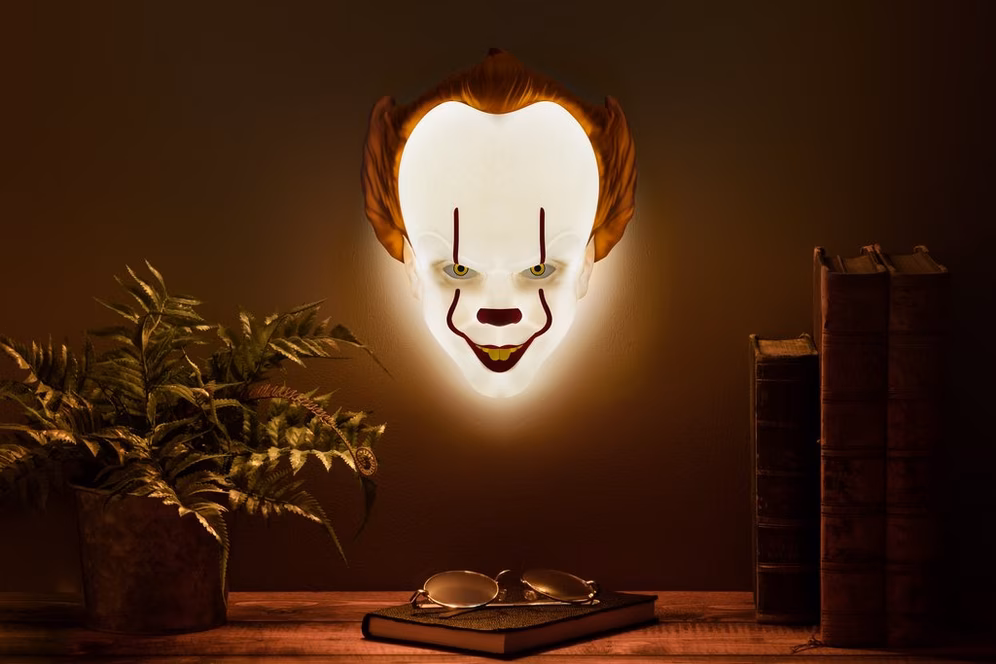 GameStop IT Pennywise Mask 8.7-in Light