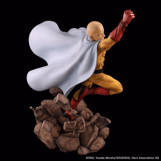 GameStop eStream One-Punch Man Saitama Statue
