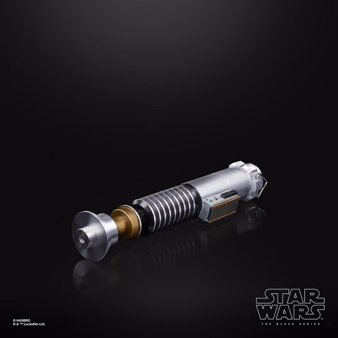 GameStop Hasbro Star Wars The Black Series Luke Skywalker Force FX Elite Lightsaber